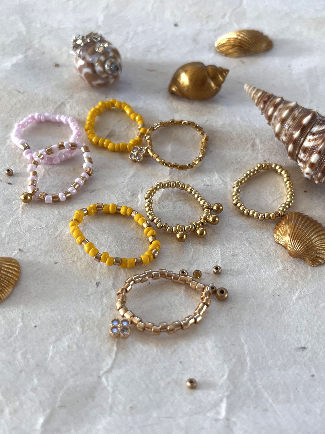 15 diy bagues en perles de rocaille copie.jpg