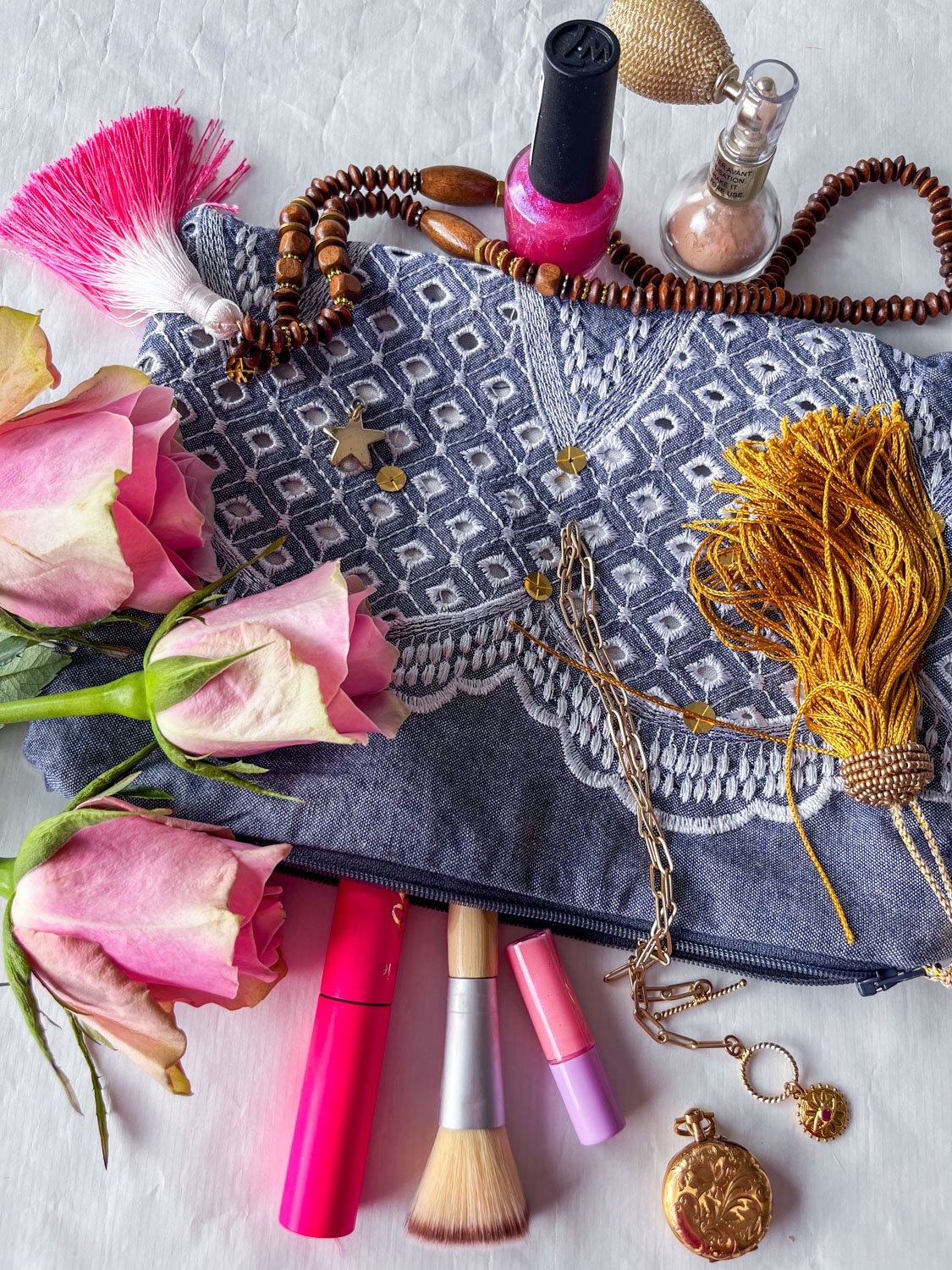 Trousse 1 copie.jpg