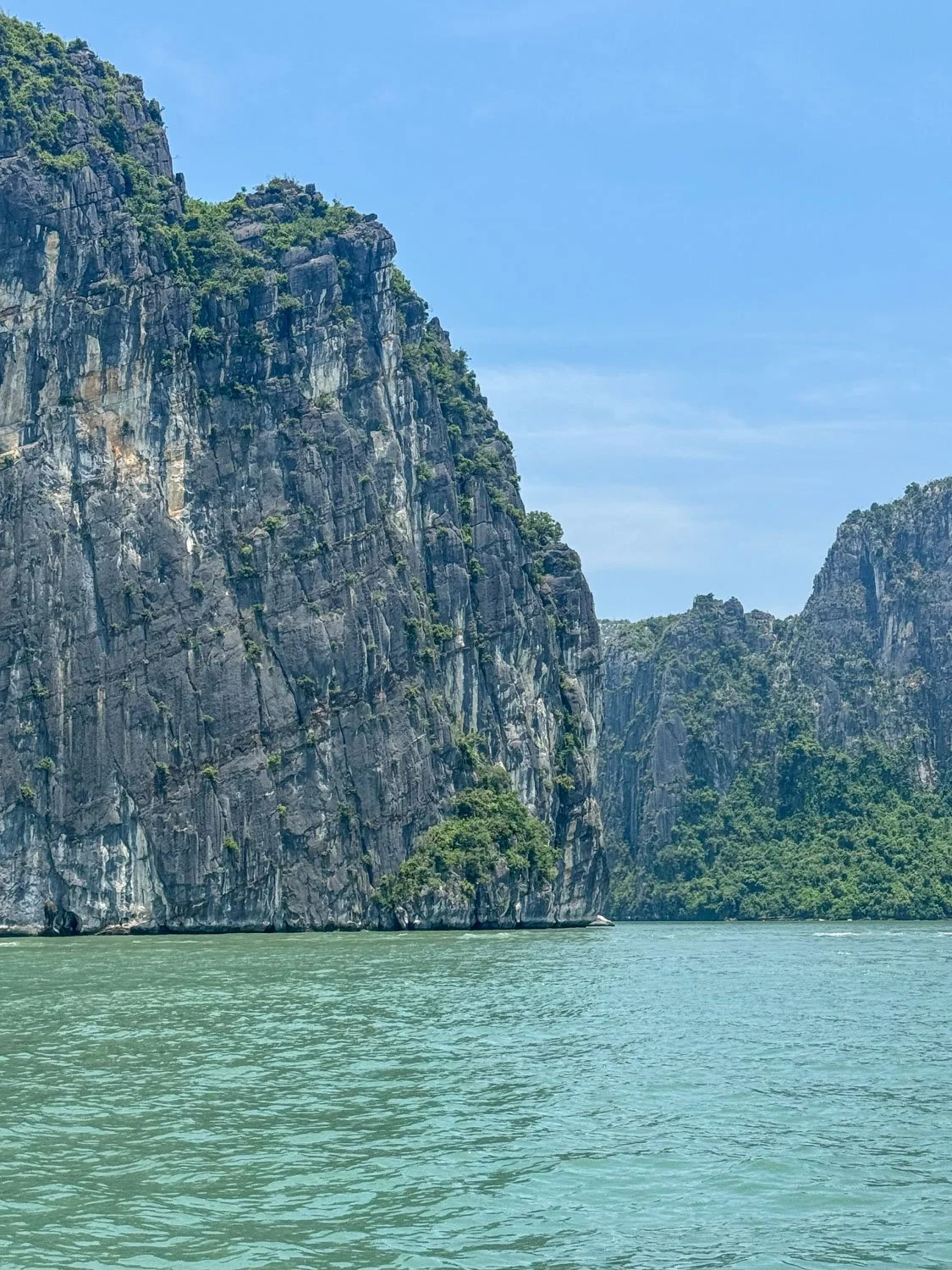 5-Baie de Hạ Long.jpg