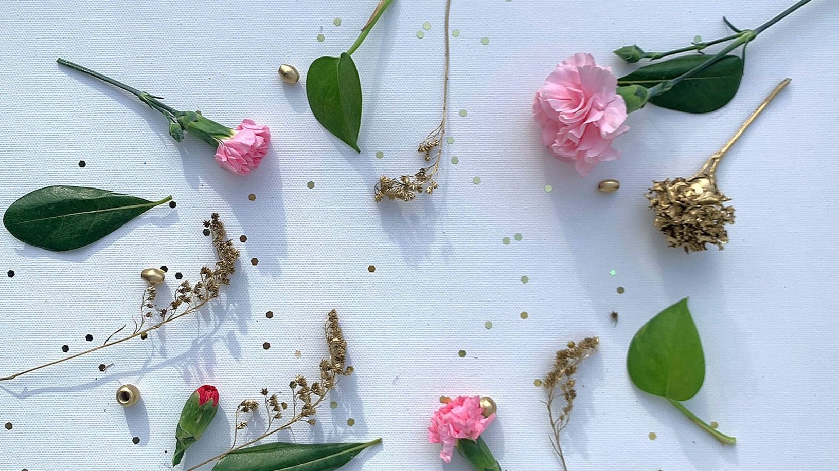 DIY : Une suspension en argile empreintes de fleurs — Mila Luce