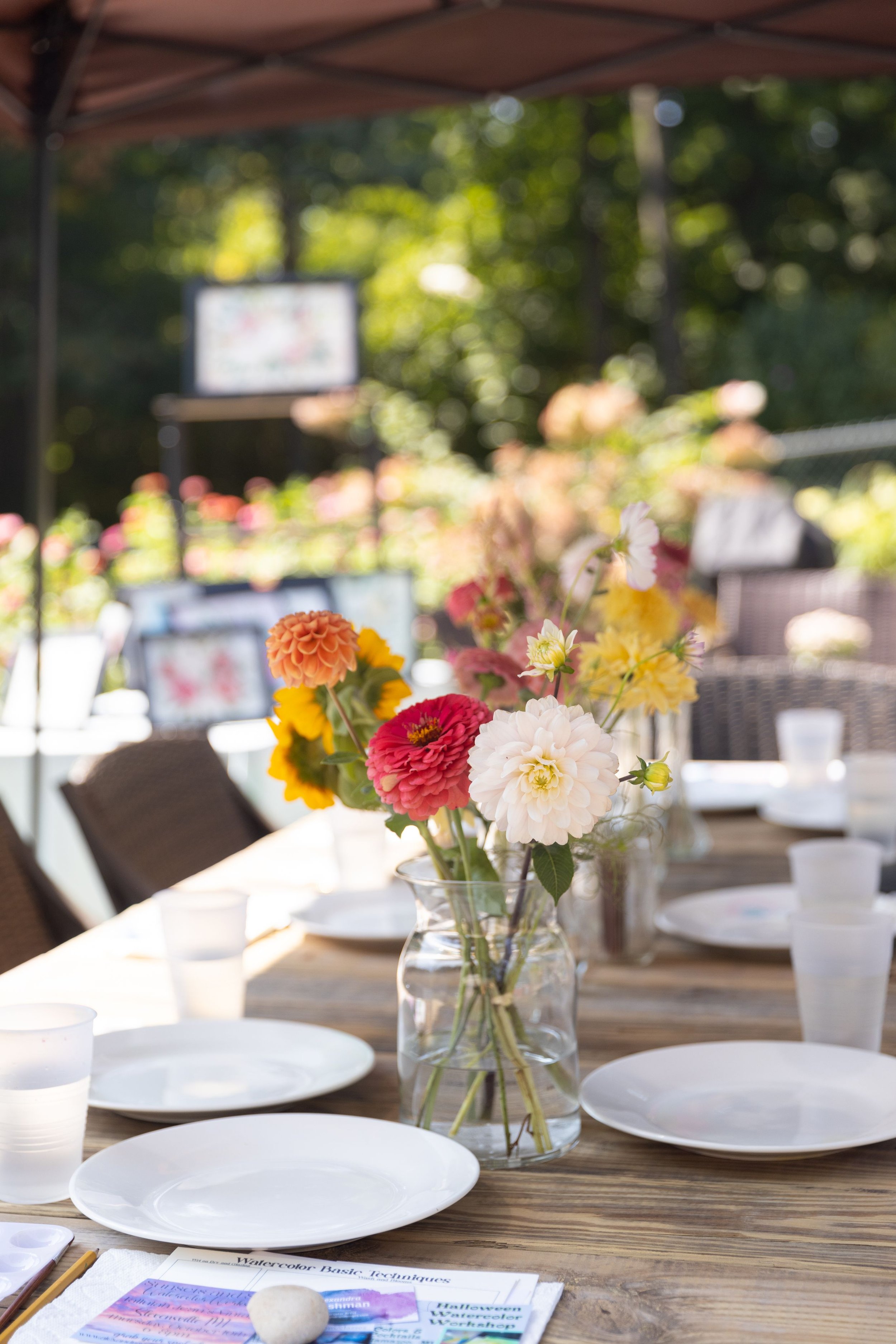 A Creative Summer Afternoon: Watercolor &amp; Blooms at Green Willow Gardens