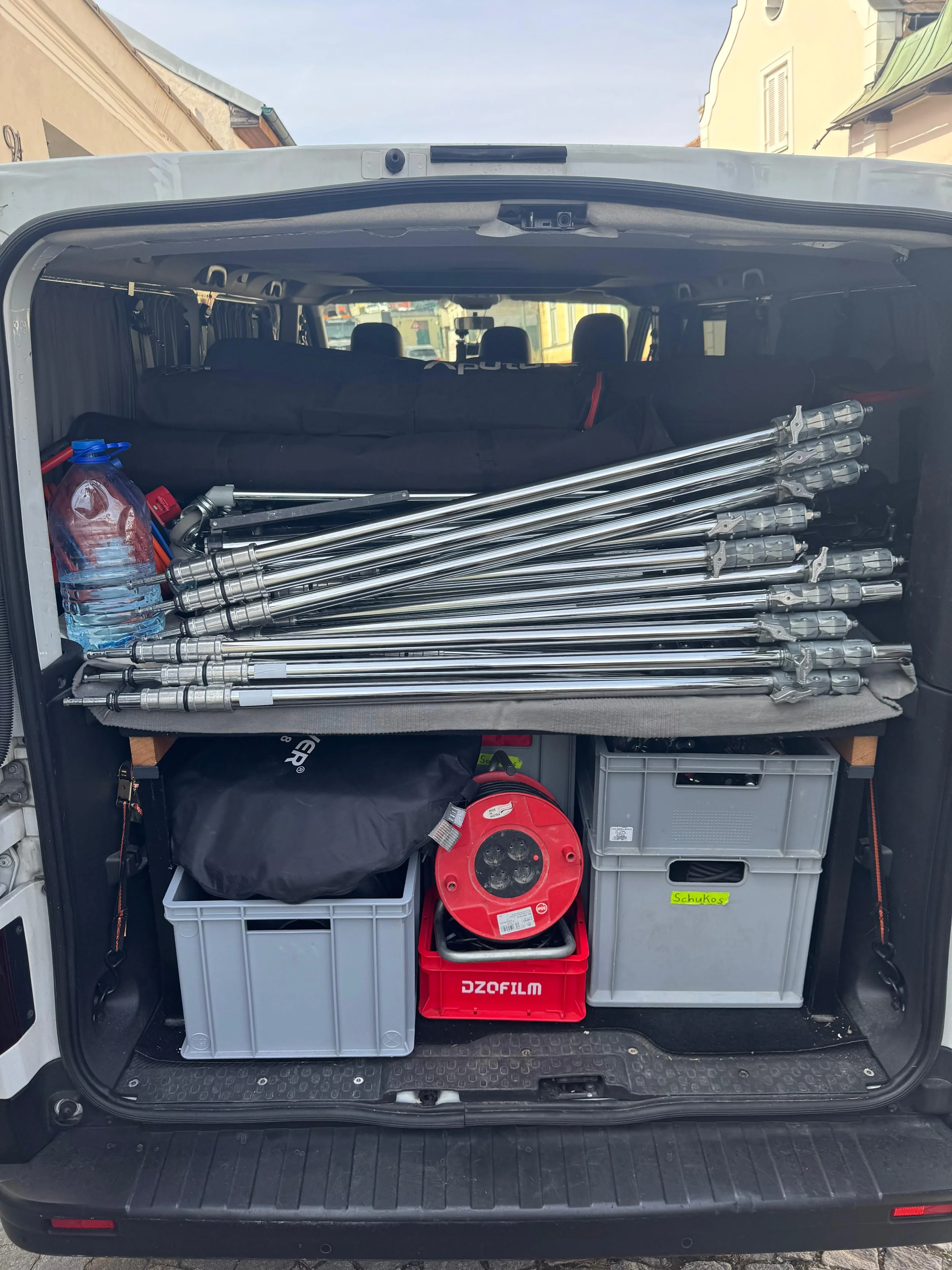 Renault Trafic 2.jpeg