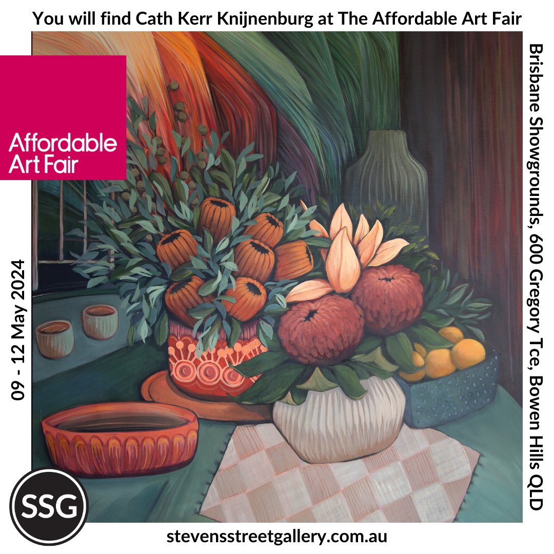 If you planning on visiting the Affordable Art Fair,  pop in and have a look at the stunning large moody botanical still life paintings by Cath Kerr Knijnenburg. @cathkerr_artist⁣
#affordableartfair #stevensstreetgallery #australianart #cathkerrknijn