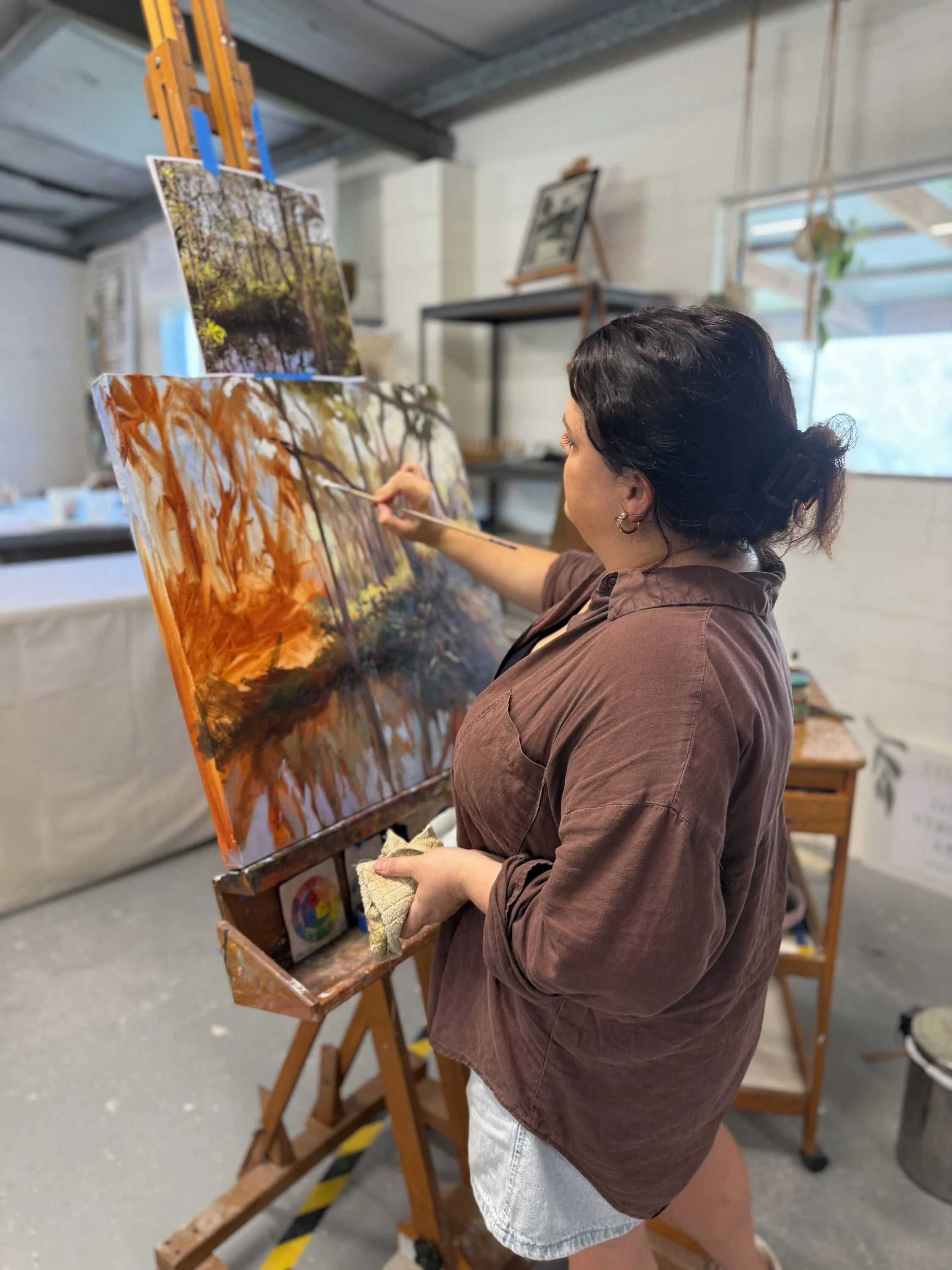 Sunshine Coast artist Jasmine Veronique creates expressive floral and figurative works that explore the balance between wildness and beauty. Working primarily in oils, her paintings capture the raw elegance of nature, using layered surfaces and gestu