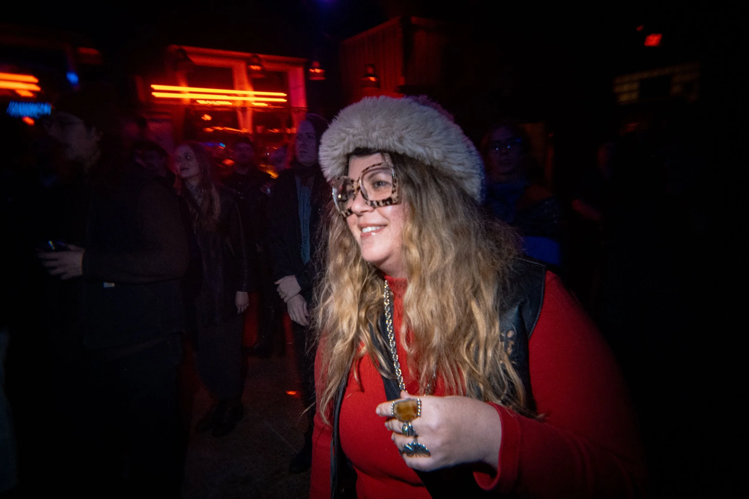 25 12 H2D NYE 2025 w ADULT 099 4K.jpg