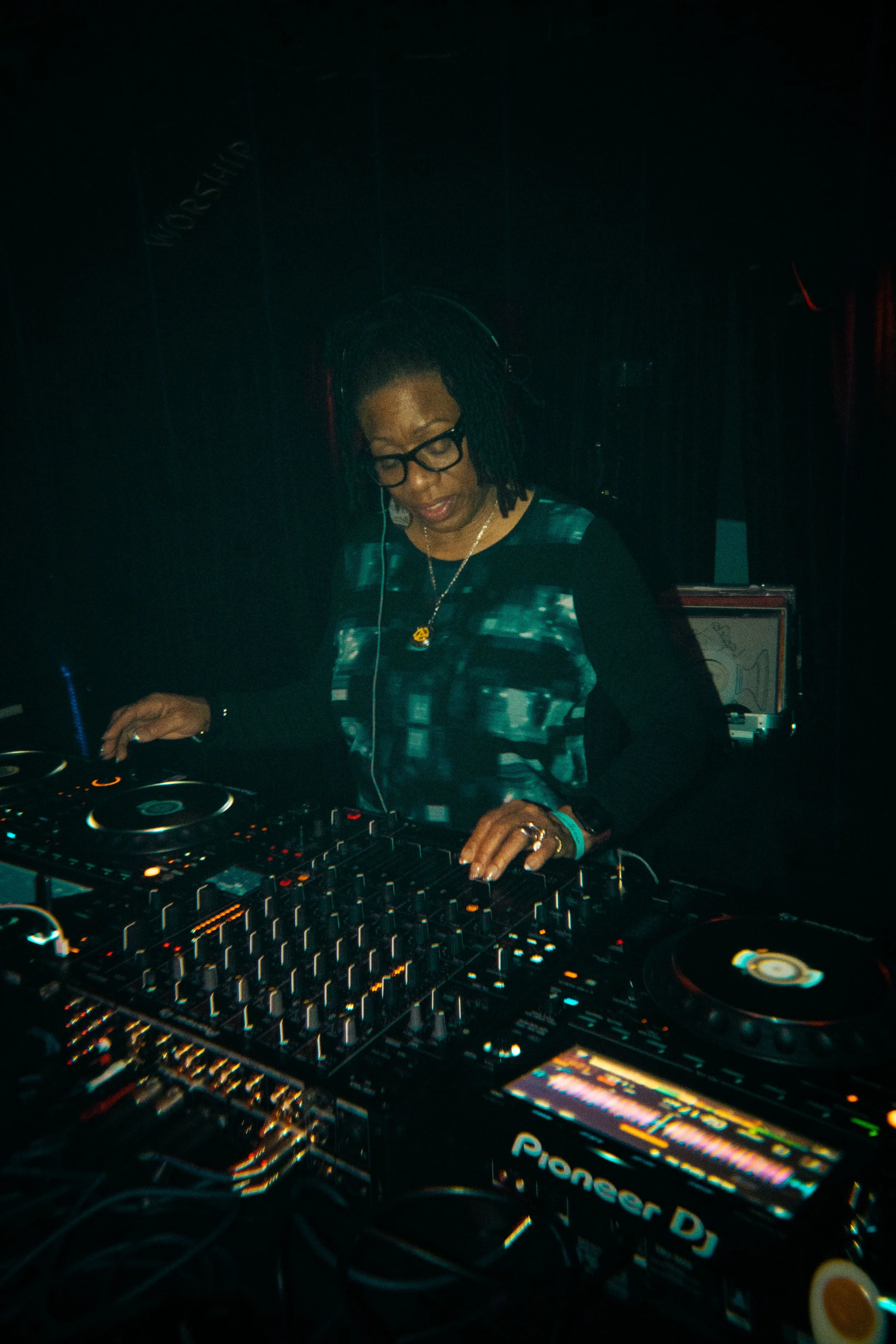 26 03 H2D MARCH w STACEY HOTWAXX HALE  008 4K-CLEAN.jpg