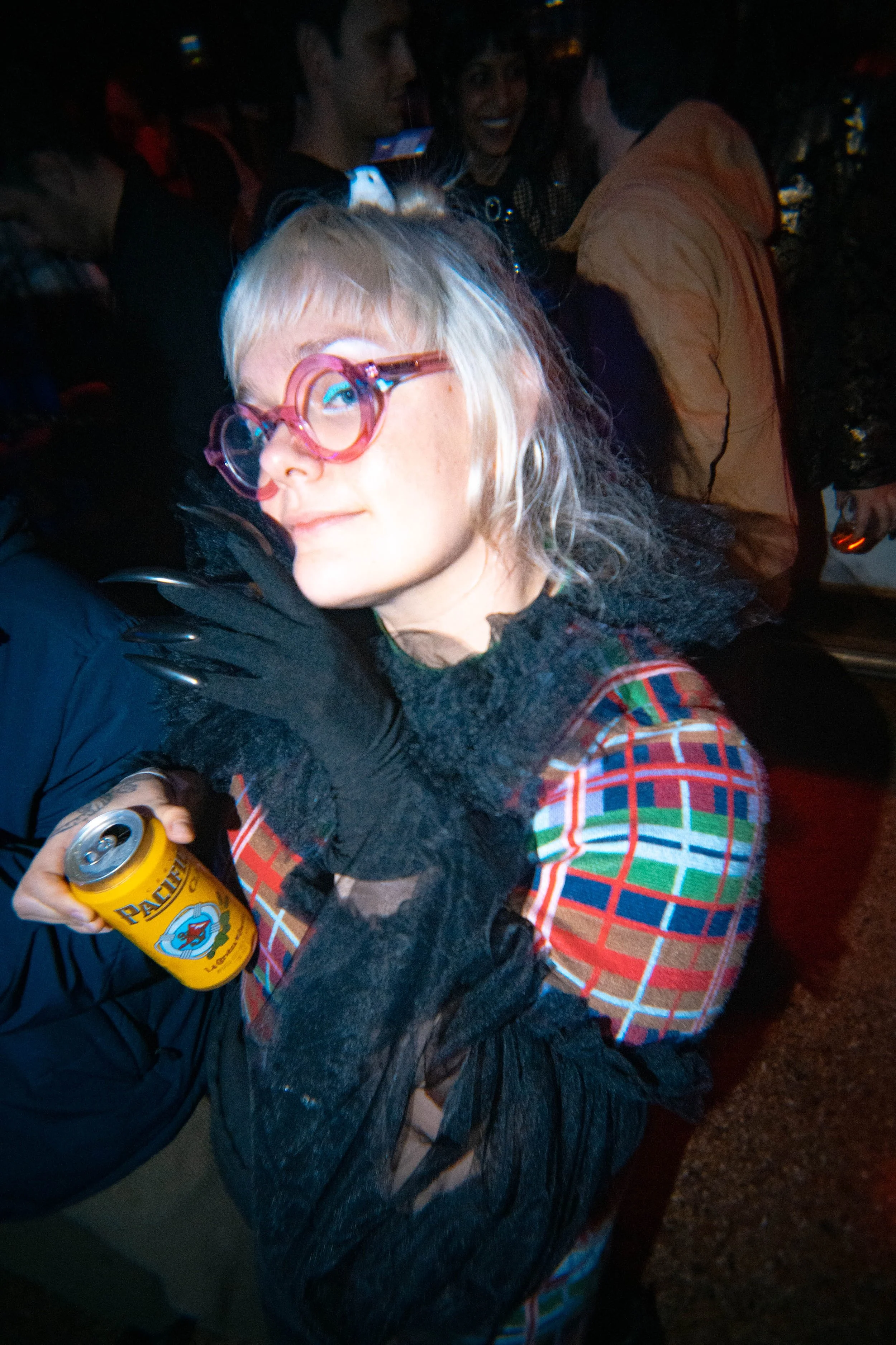 25 12 H2D NYE 2025 w ADULT 453 4K.jpg