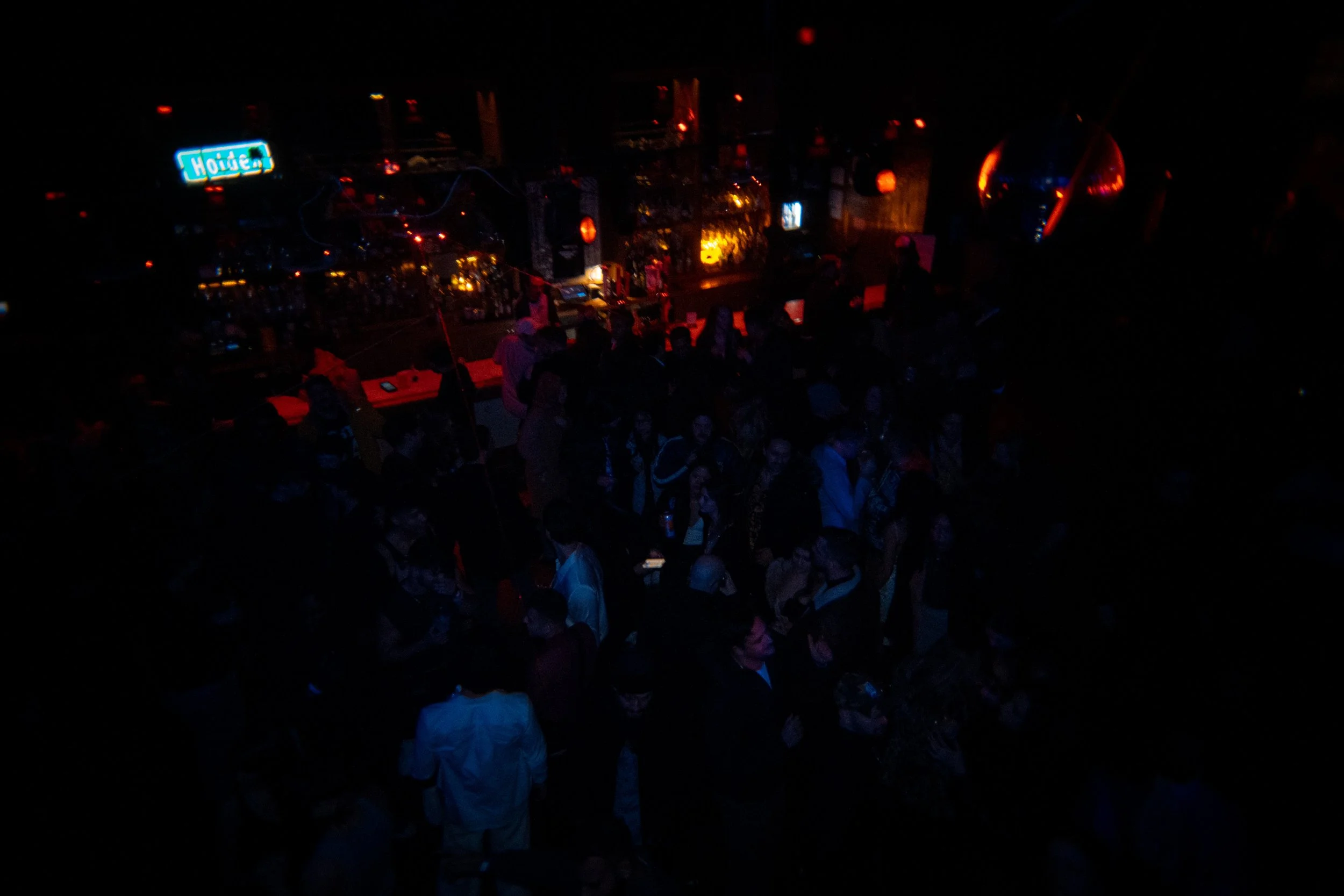 25 12 H2D NYE 2025 w ADULT 437 4K.jpg