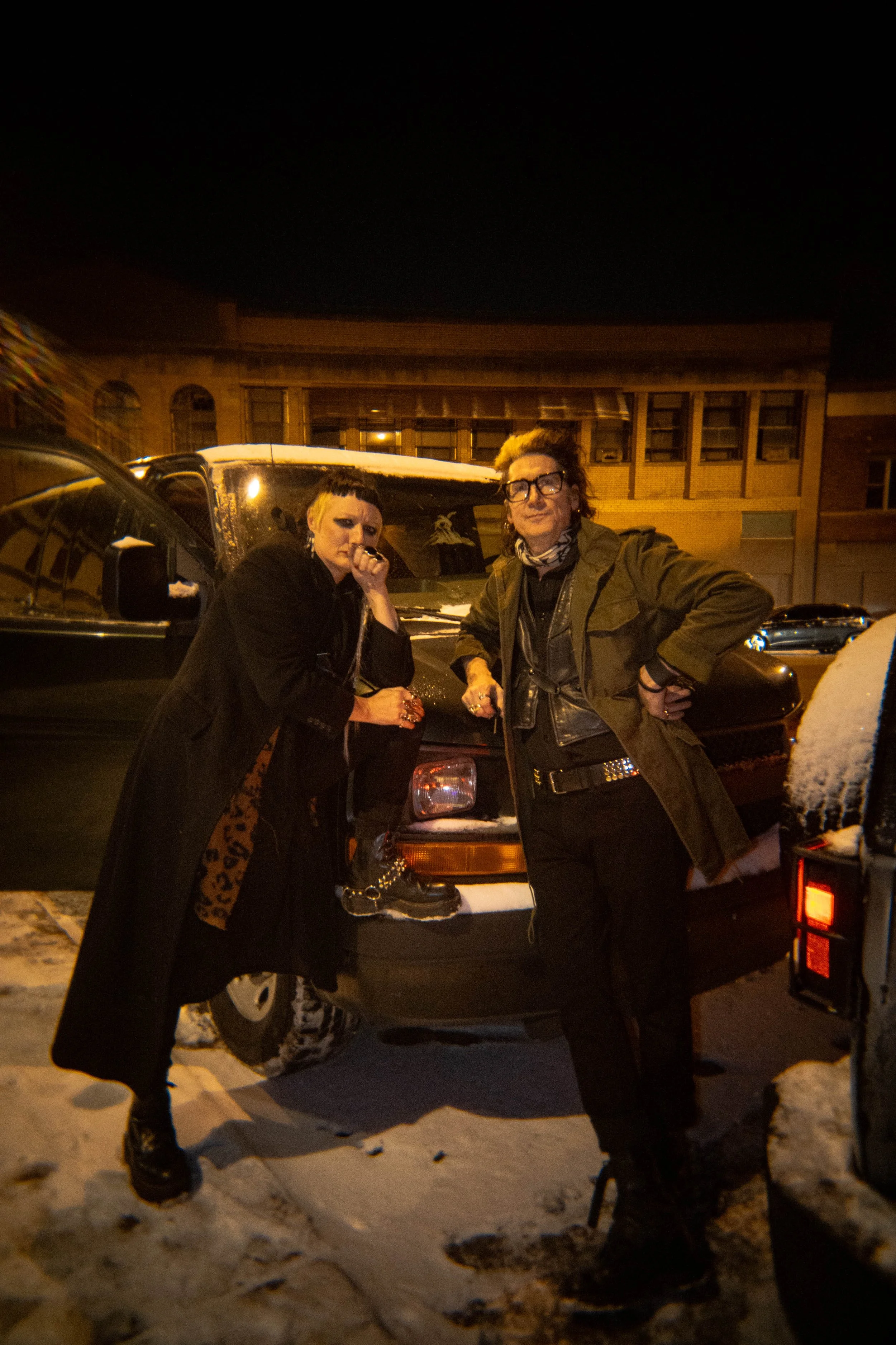 25 12 H2D NYE 2025 w ADULT 397 4K.jpg