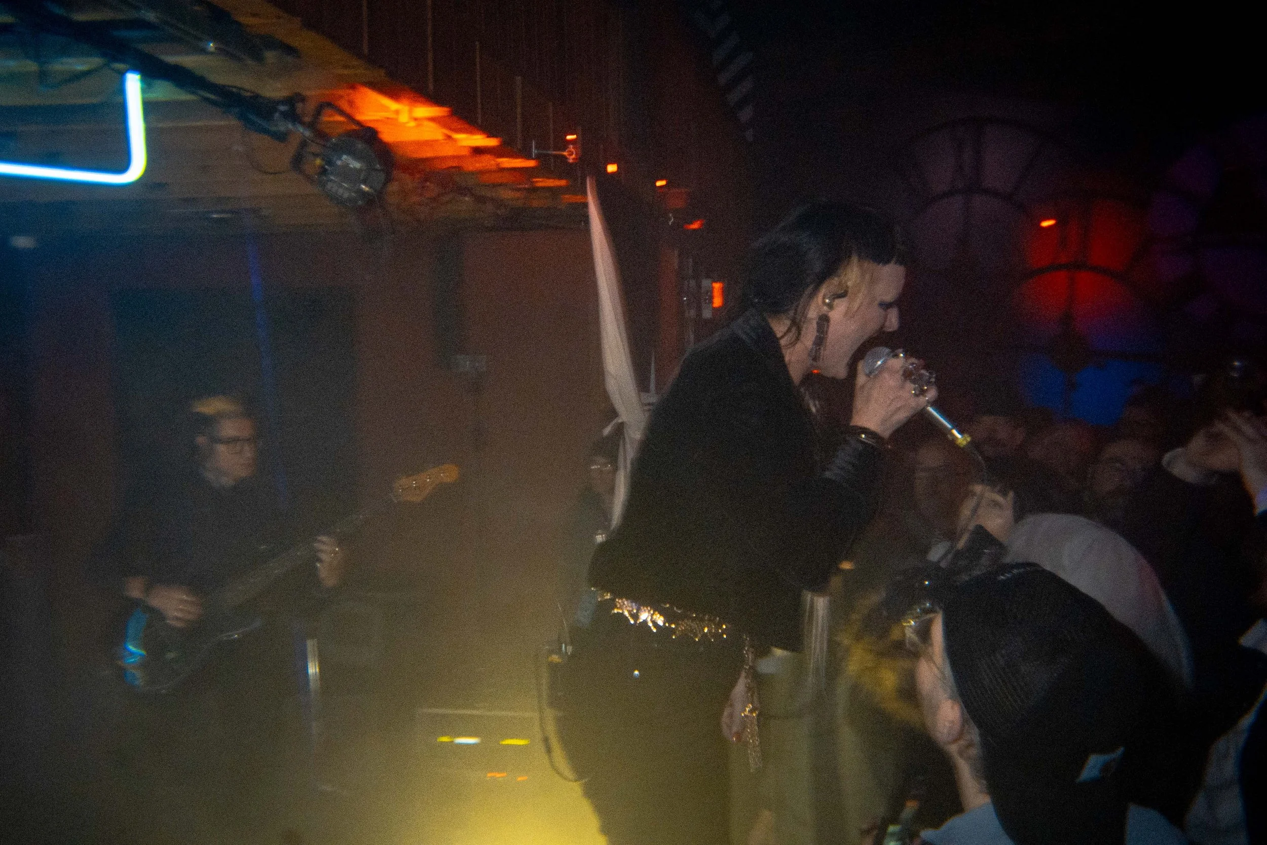 25 12 H2D NYE 2025 w ADULT 180 4K.jpg