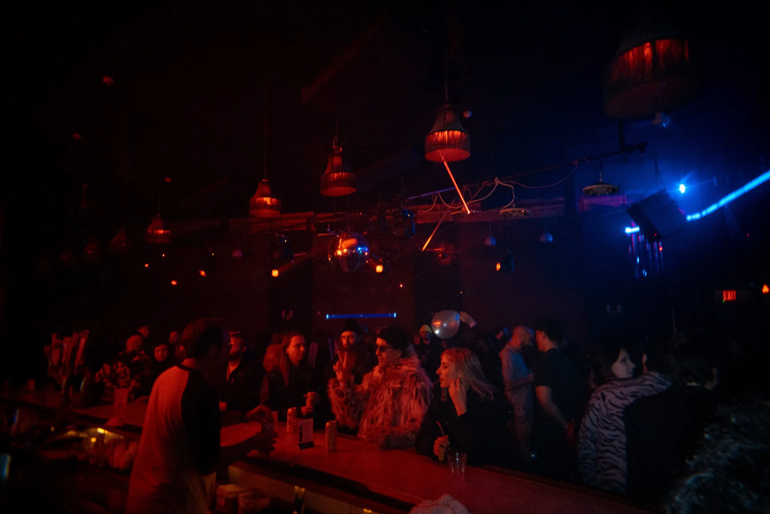 25 12 H2D NYE 2025 w ADULT 248 4K.jpg