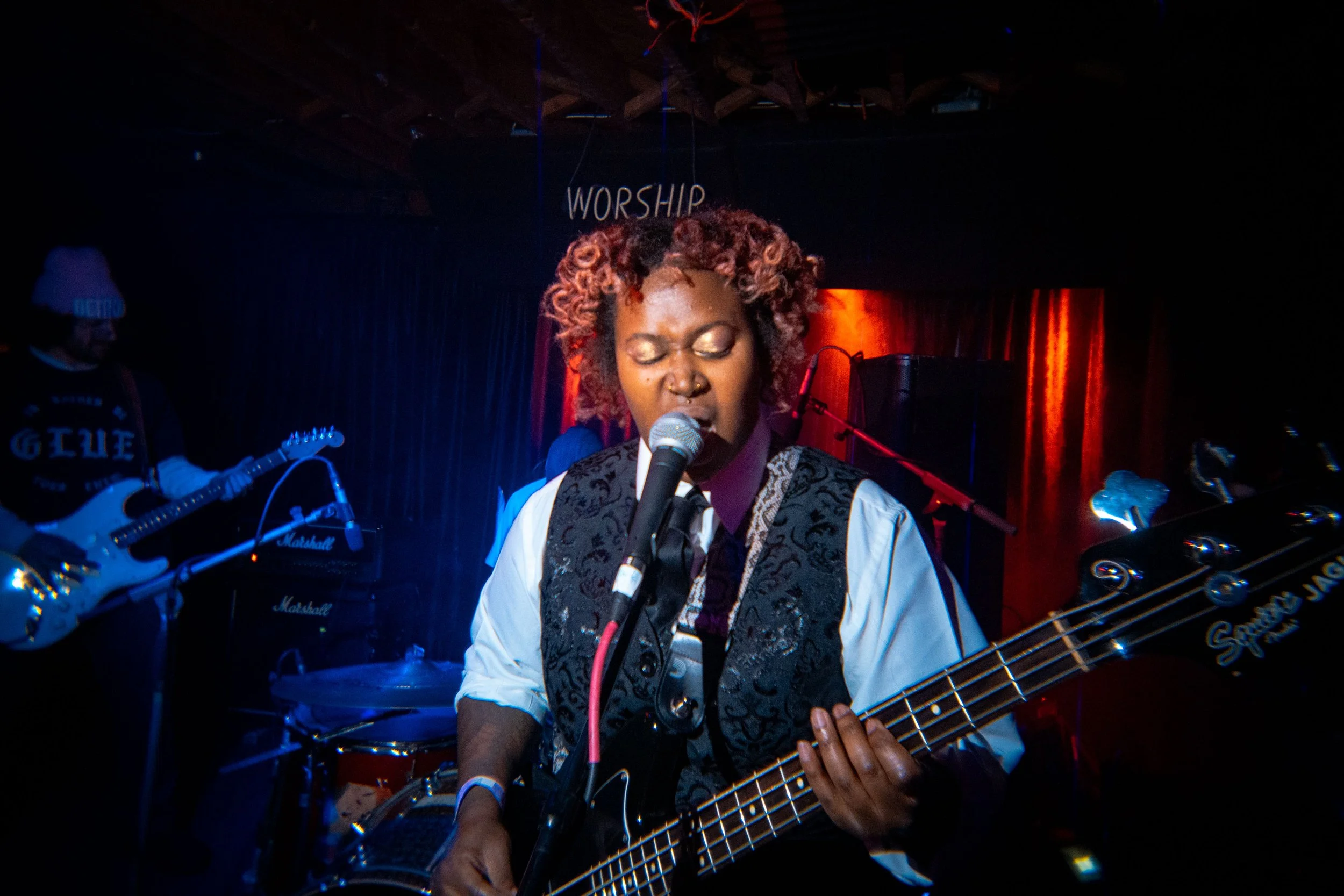 25 12 H2D NYE 2025 w ADULT 086 4K.jpg