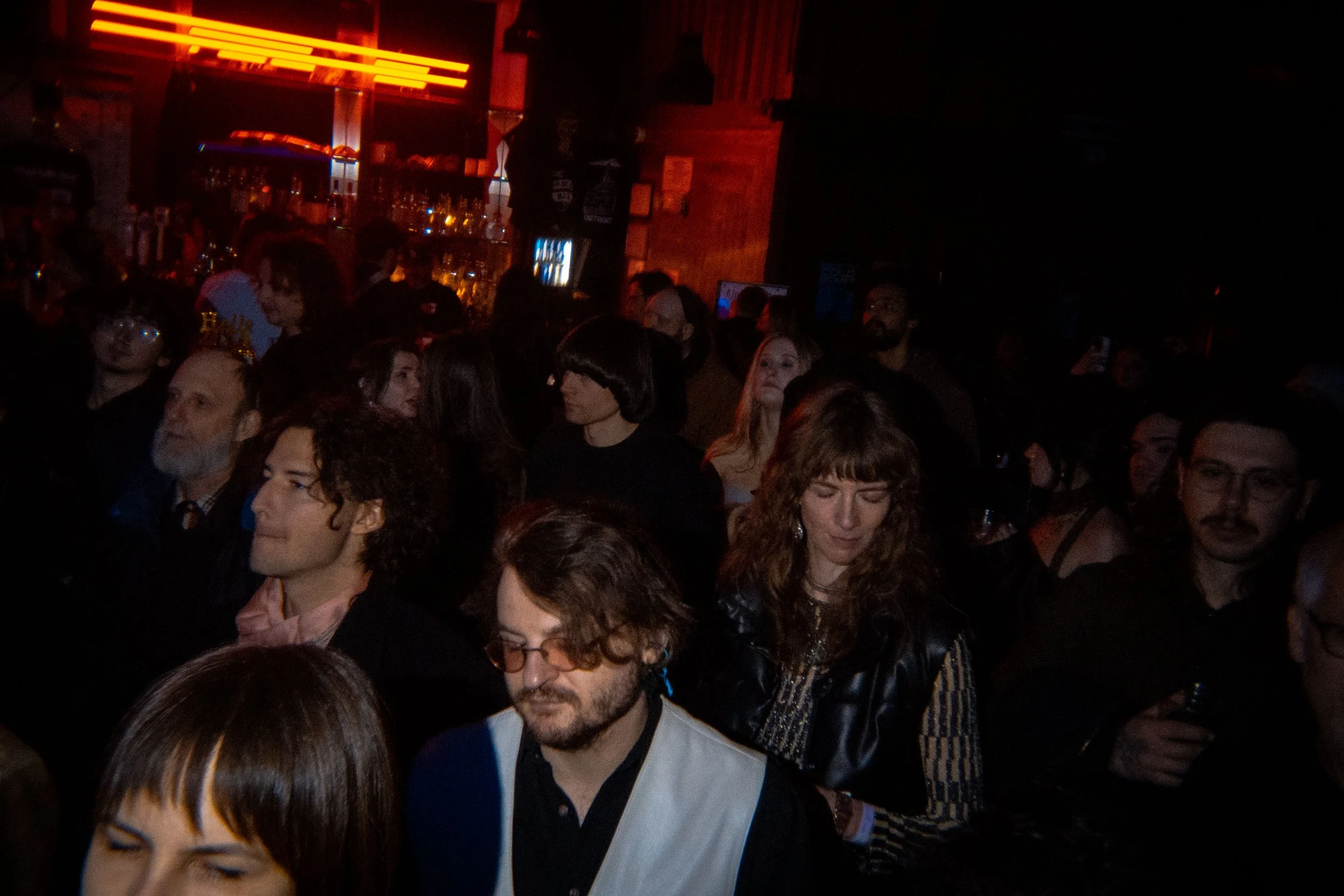 25 12 H2D NYE 2025 w ADULT 195 4K.jpg