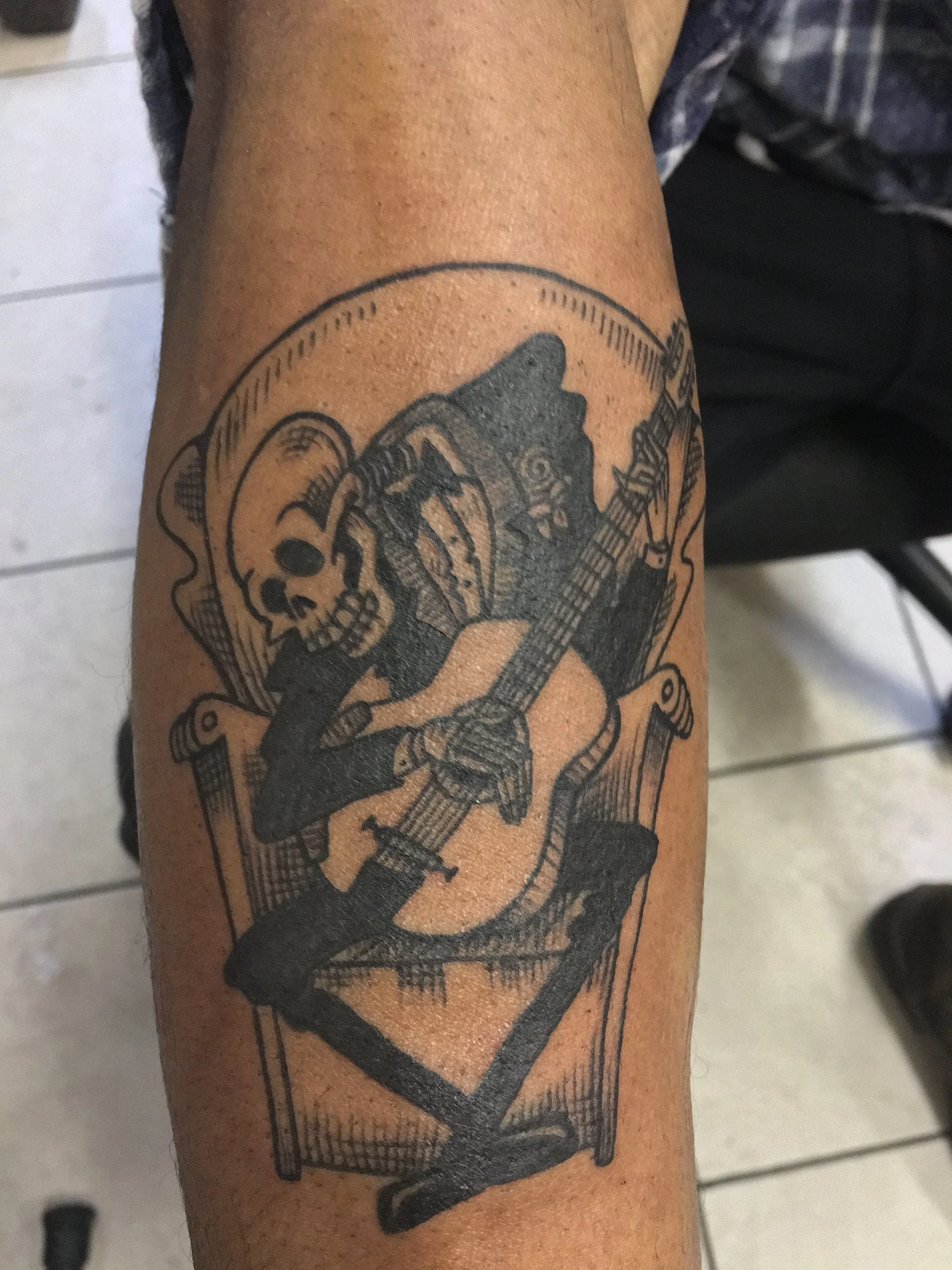 skull guitar player.JPG