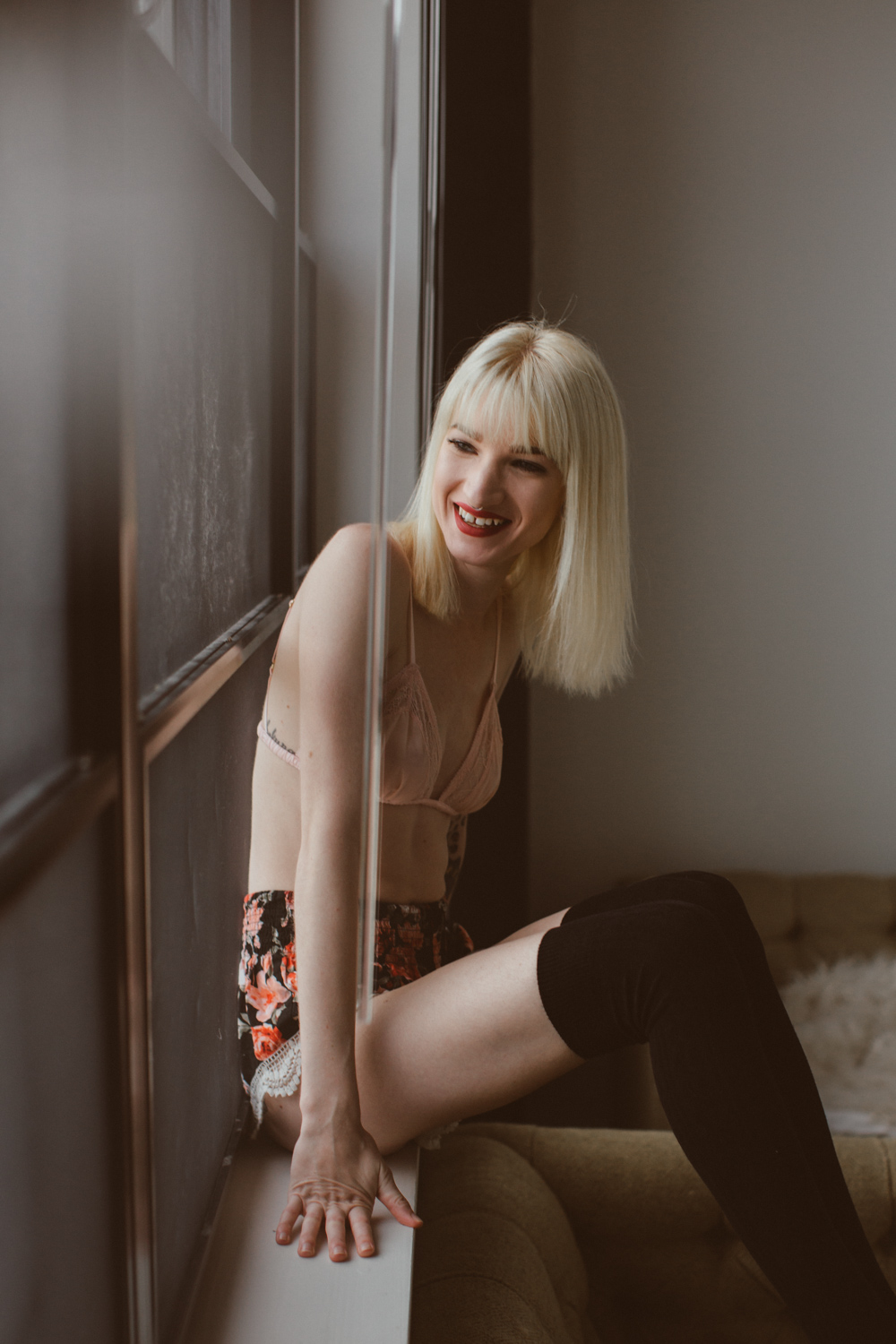 PunkRockFox_Boudoir_web (20 of 34).jpg