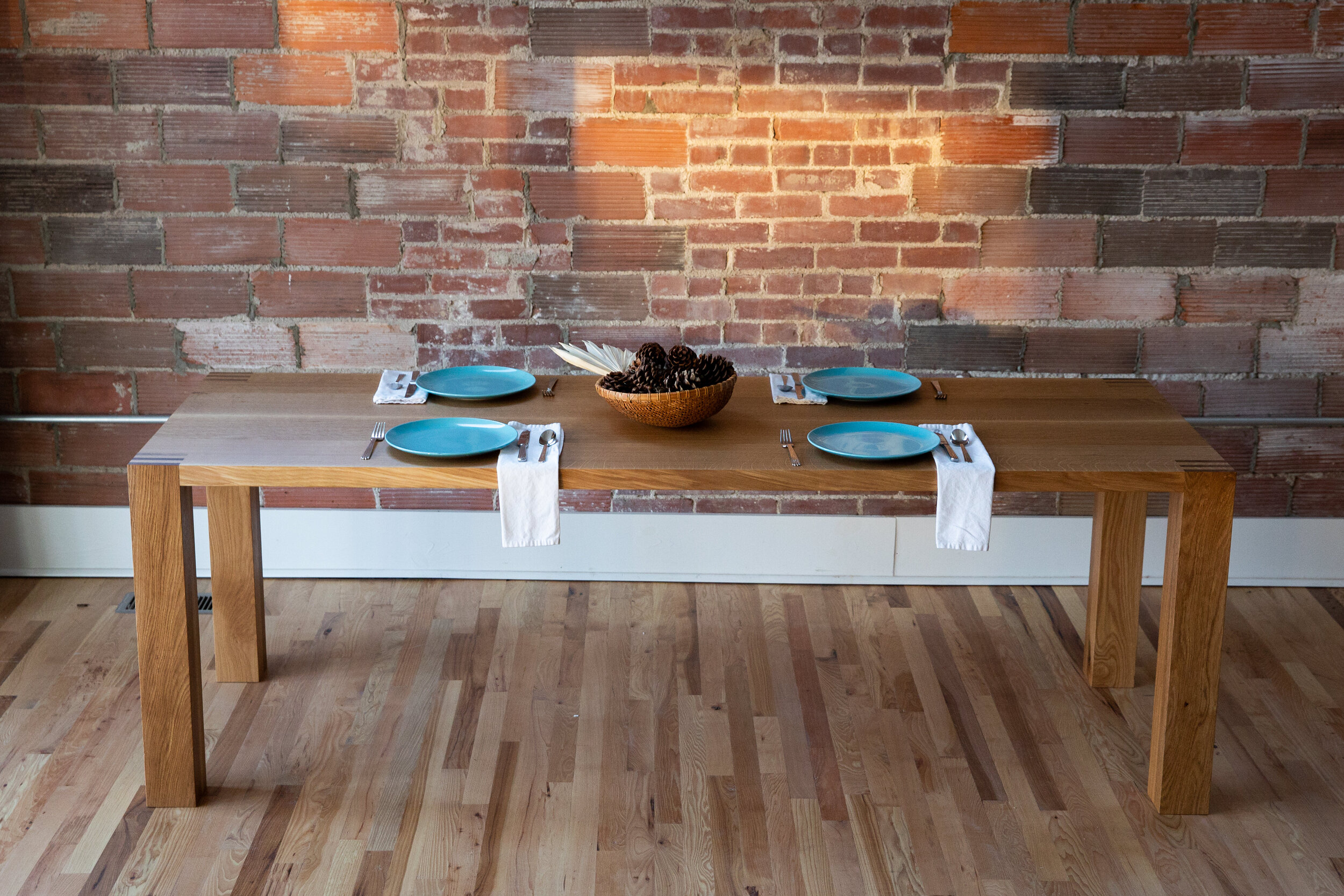 Custom-furniture-maker-fort-wayne-indianapolis-White oak dining table-5.jpg