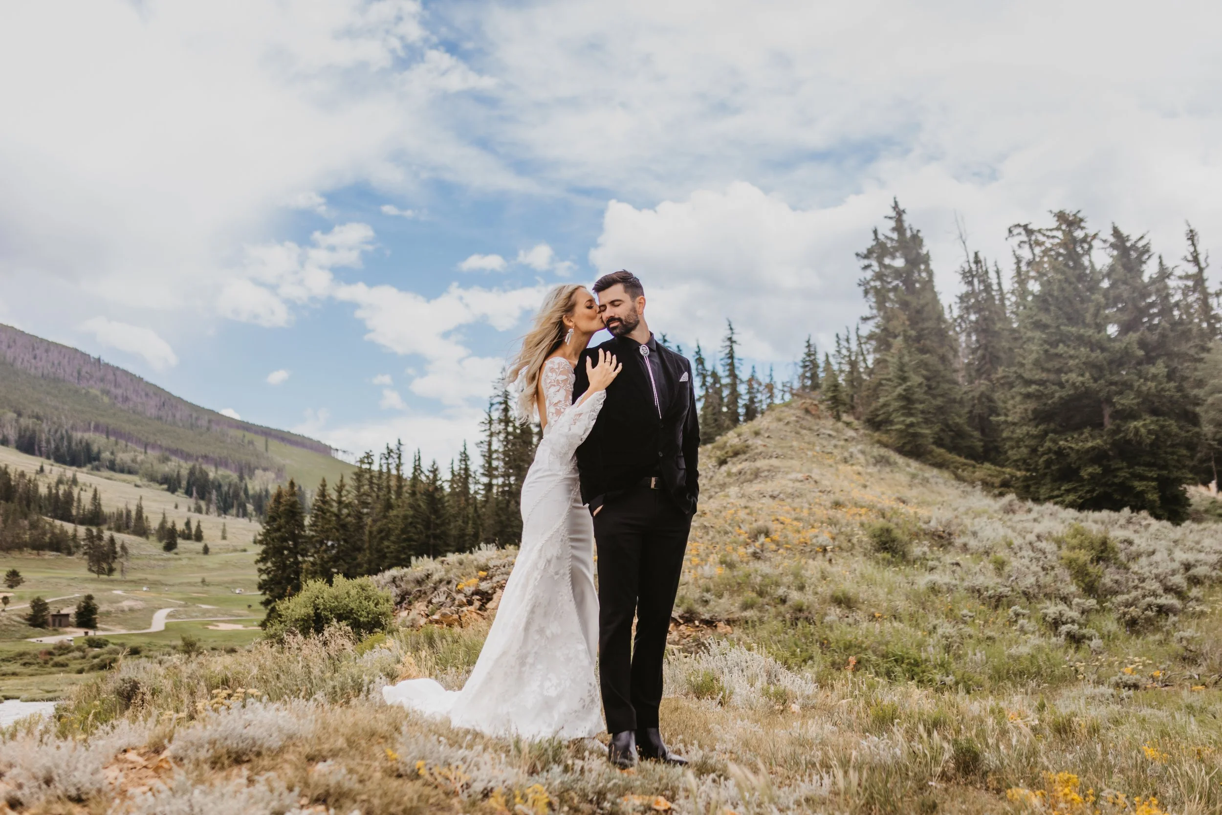 Hannah + Zak_WED-219 (1).jpg