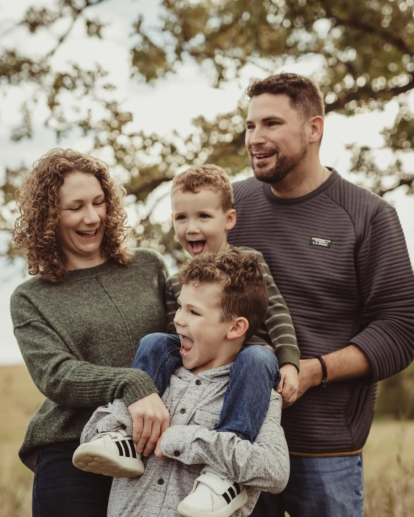 Brothers &amp; Big Fall Smiles

These boys were everything family sessions are about full of joy, love, and the absolute best energy! I enjoyed every second of their session.

#FamilySession #BrotherlyLove #FallPhotos #JoyfulMoments #CapturedMemories