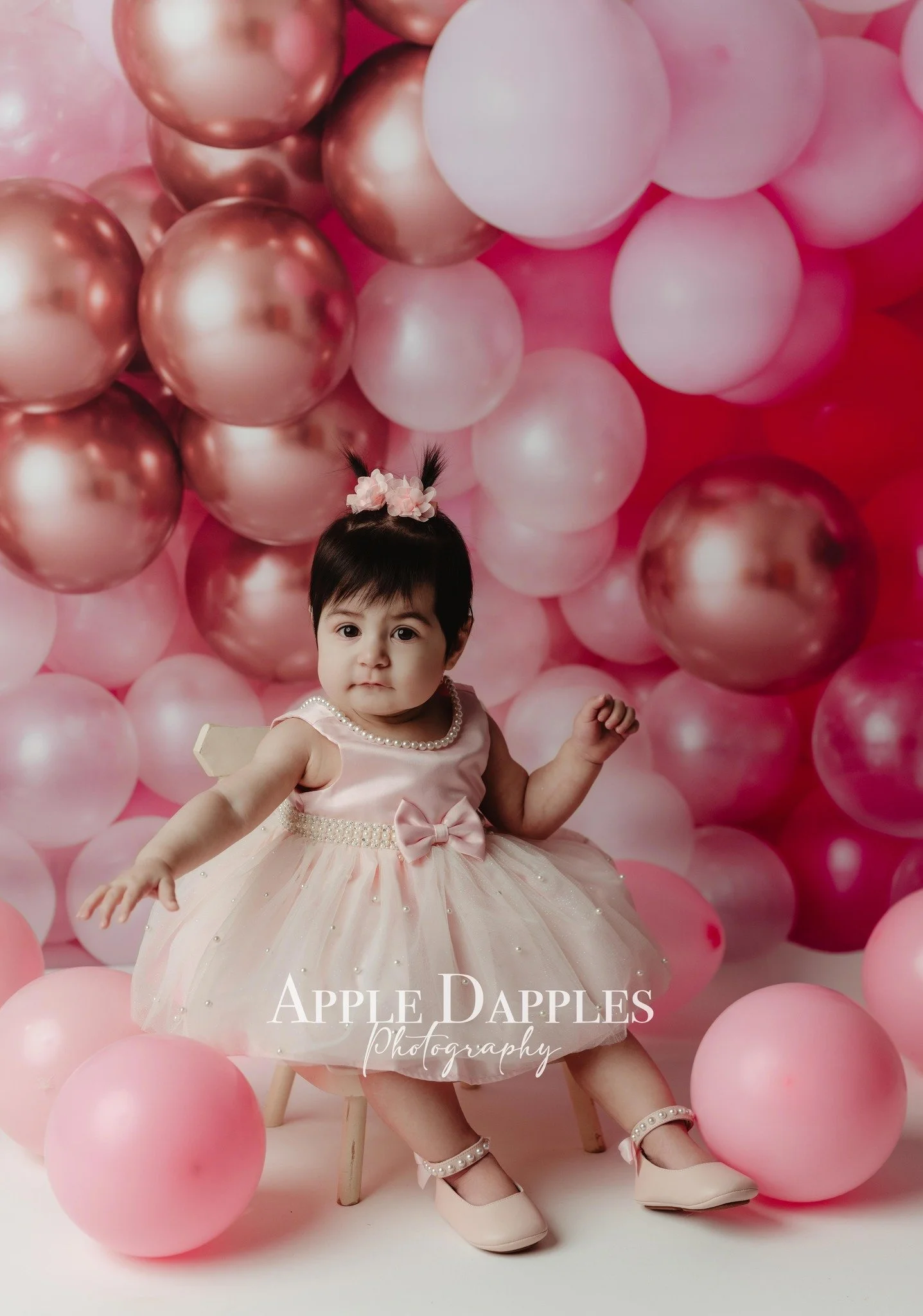 Pretty in pink&hellip; and look who&rsquo;s ONE! 💗
This little love made her first birthday extra sweet.
Happy ONE, beautiful girl! 🎂✨