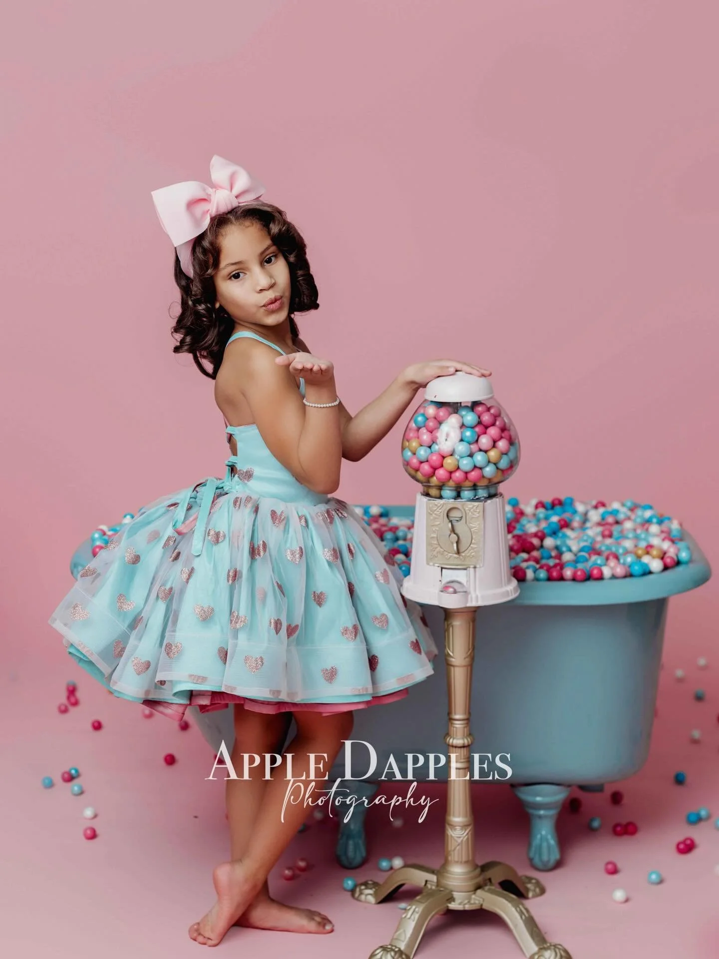 Hey friends&hellip; meet my newest bestie!! ✨

Hair: 10
Outfit: 10
Personality: 110 🔥

She didn&rsquo;t come to play&hellip;
she came to own it.

Now it&rsquo;s your turn&hellip;