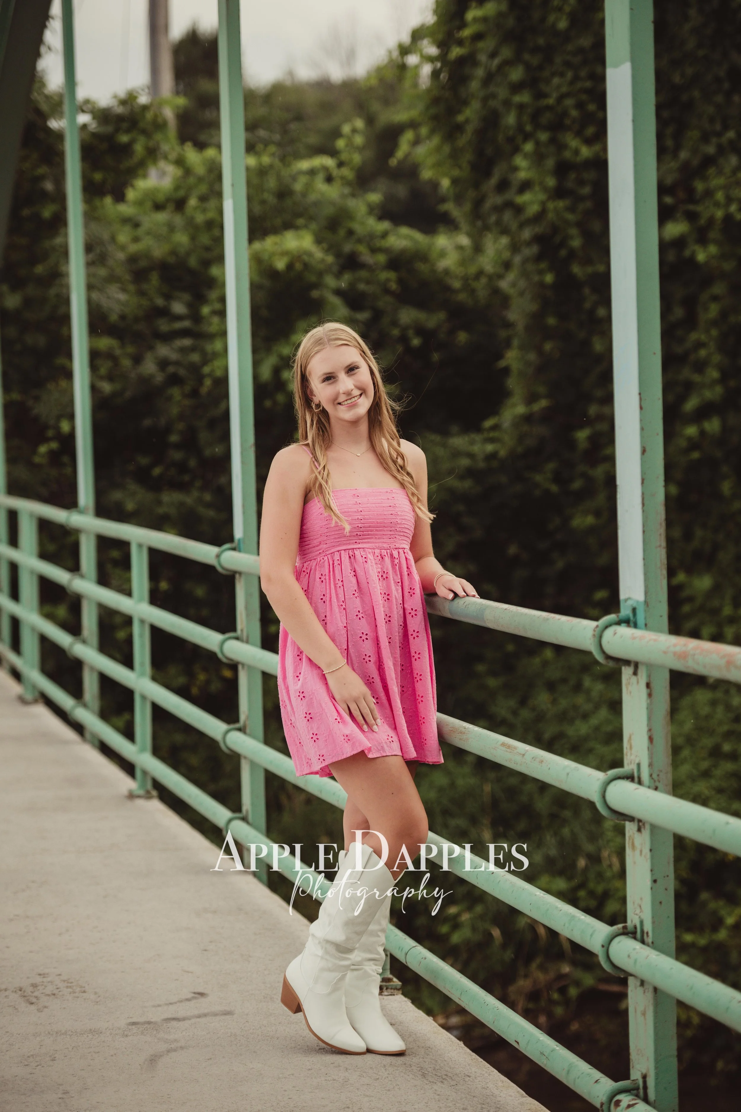 Senior Photoshoot-Aug 2025ADP_8895.jpg