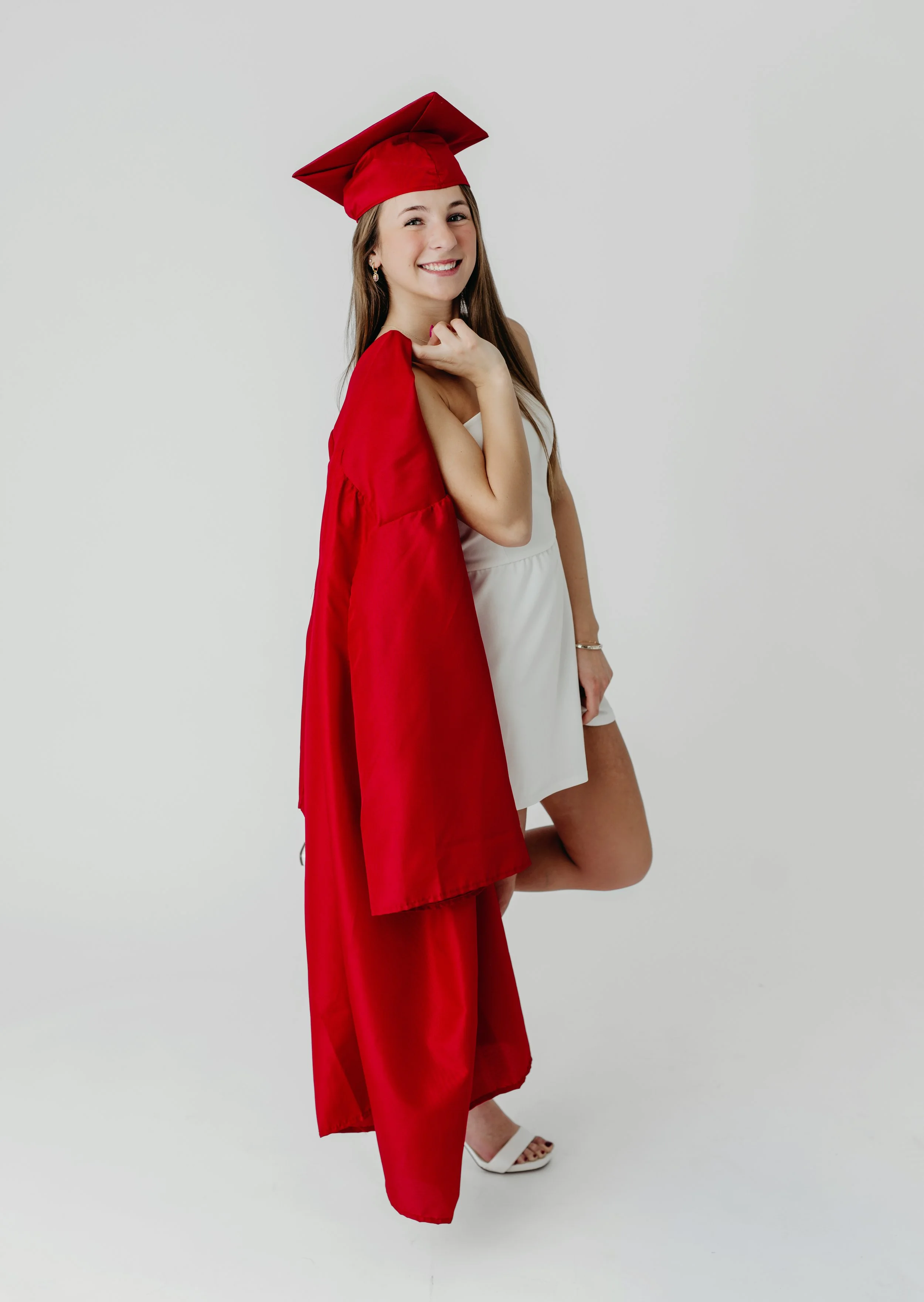 Brooke Senior Photos- Cap and Gown ADP_6803.JPG