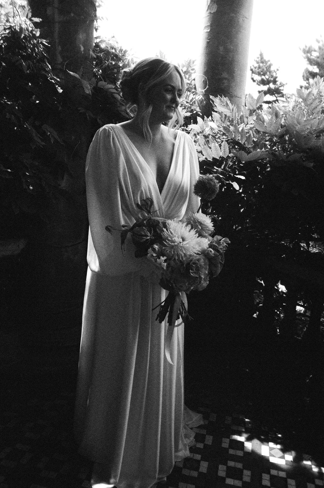 Flowers_UK_WeddingxStephanie-797.jpg