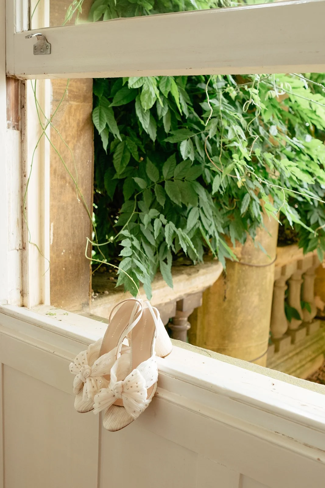 Flowers_UK_WeddingxStephanie-002.jpg