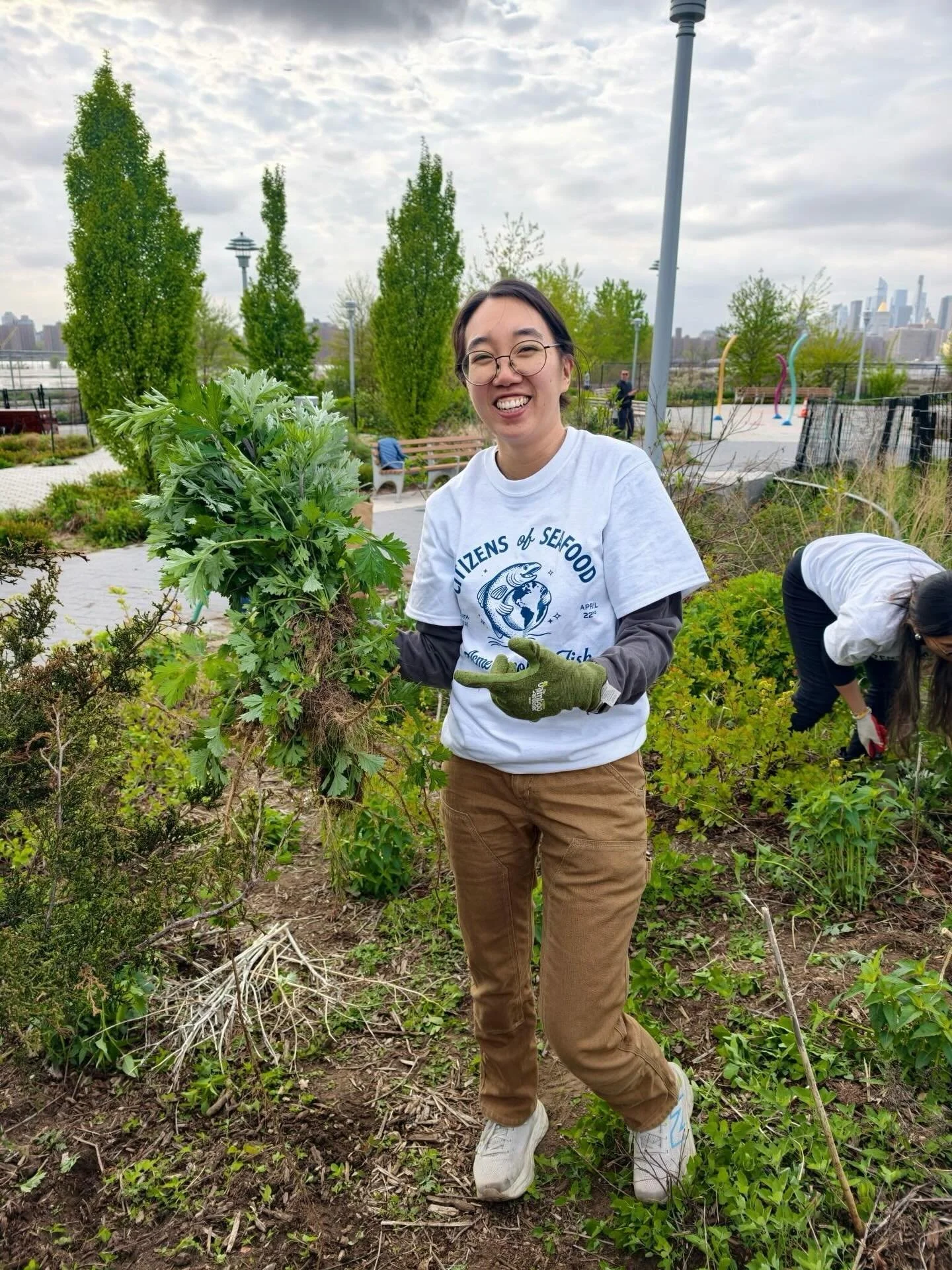 For nearly 120 years, Brooklyn has been home to Acme. Taking care of it is the least we can do. 🌎🏙️🍃

This Earth Day, our Brooklyn crew rolled up their sleeves for two community efforts: a neighborhood cleanup around our Greenpoint factory and a W