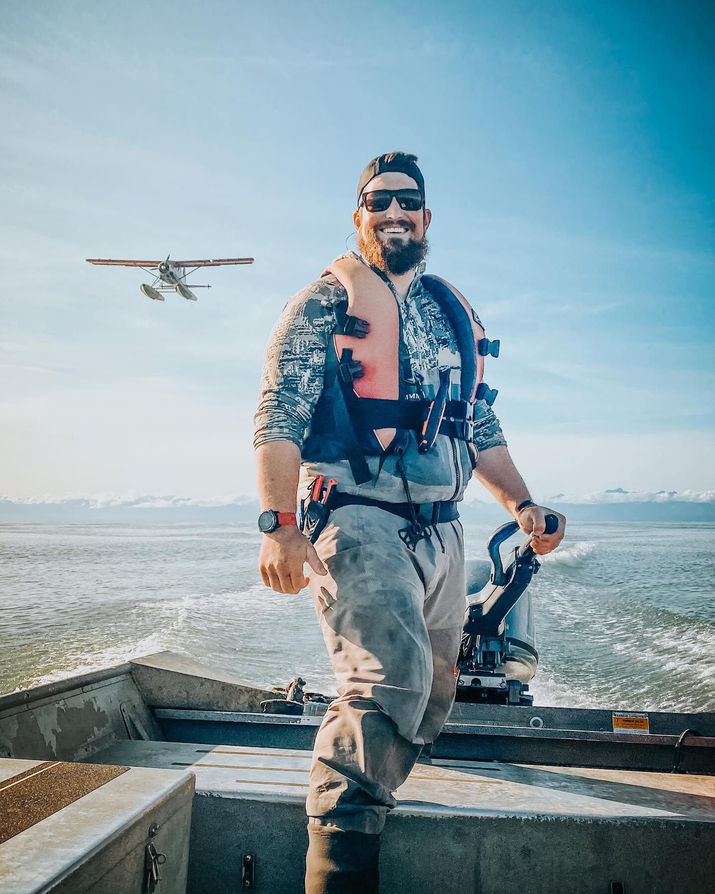 Let&rsquo;s get to know each other! 
-
My name is Tyler! I&rsquo;m a USMC Veteran, avid adventurer, and a lover of life!  I have a passion for the outdoors and photography.  Hunting, fishing, camping, and hiking are all staples in my daily life! 
-
B