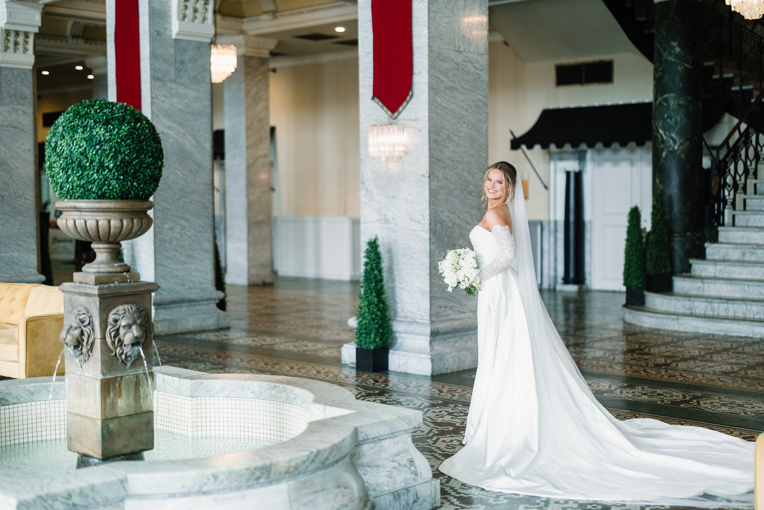 Hotel Bentley Bridal Portraits - Alexandria, Louisiana