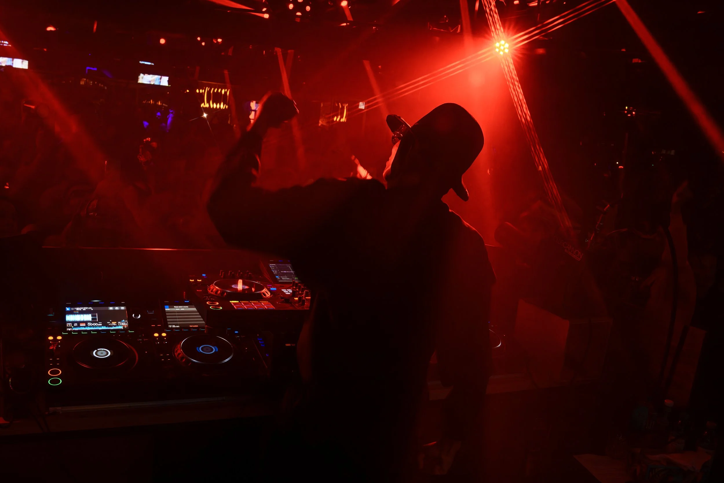 @StevenOnTheScene-A7V07834.jpg