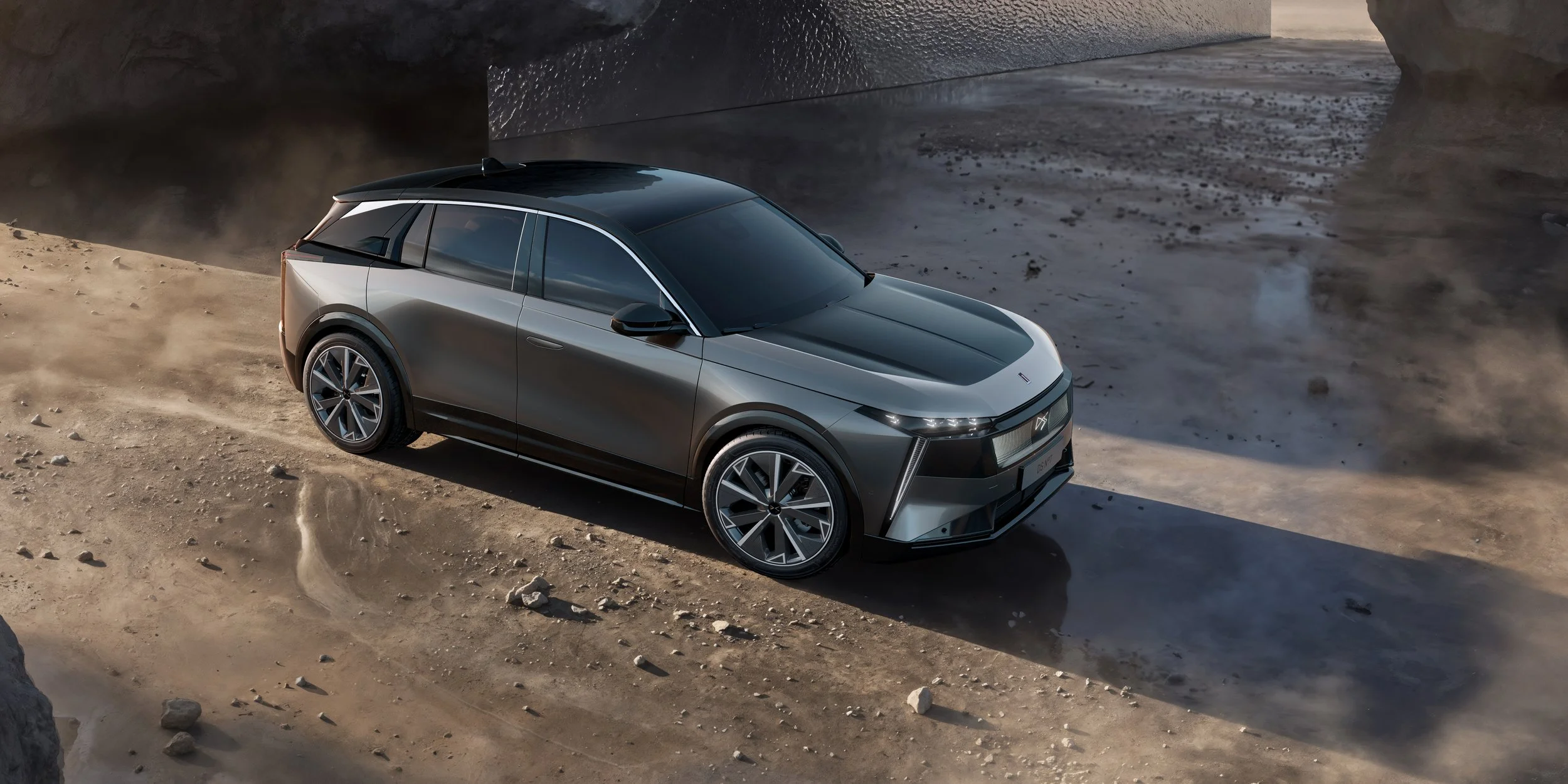 All New DS N°7 is an Electric or Hybrid SUV