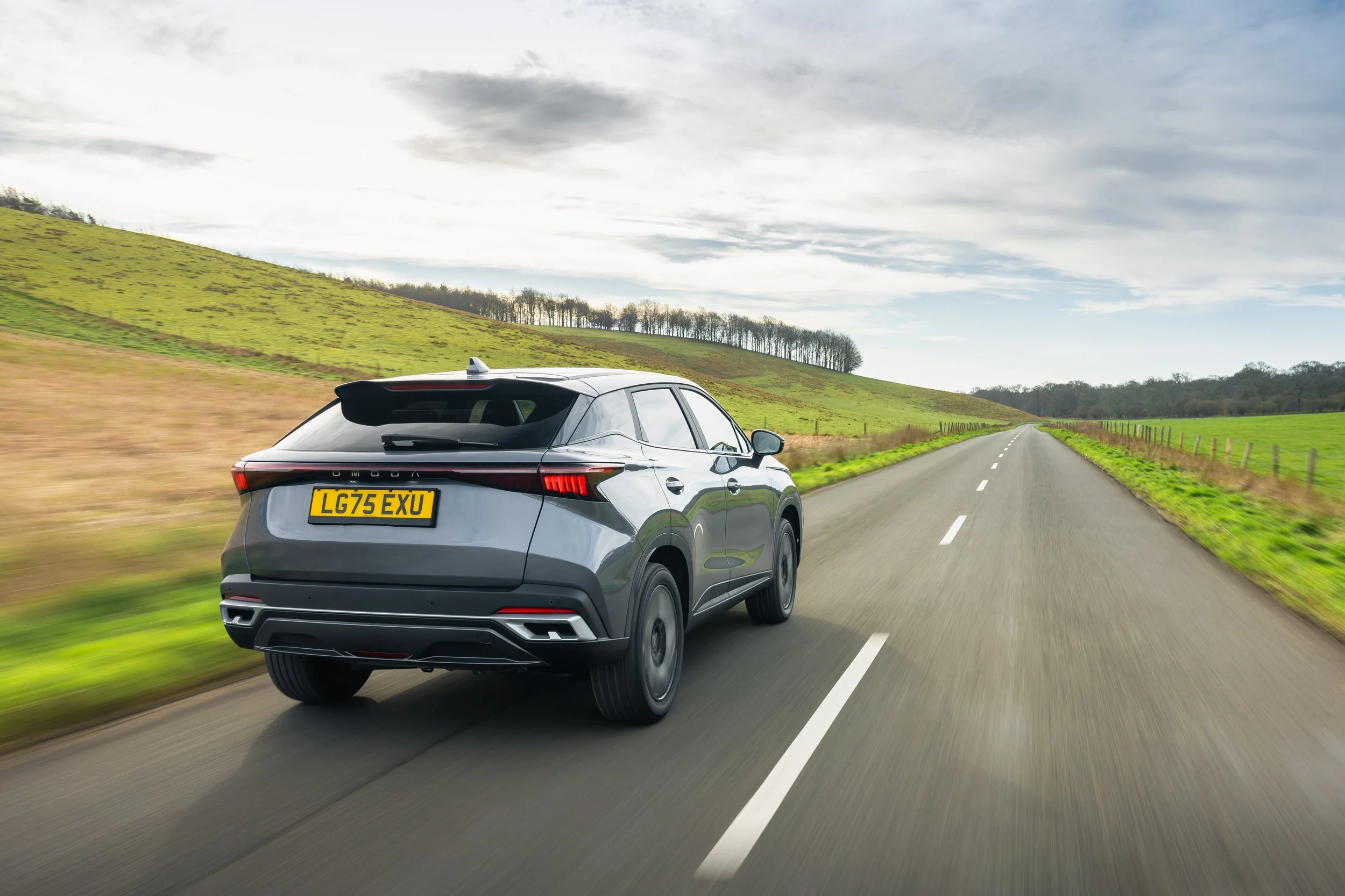 Omoda 5 HEV - Press Kit -015-RT1.jpg