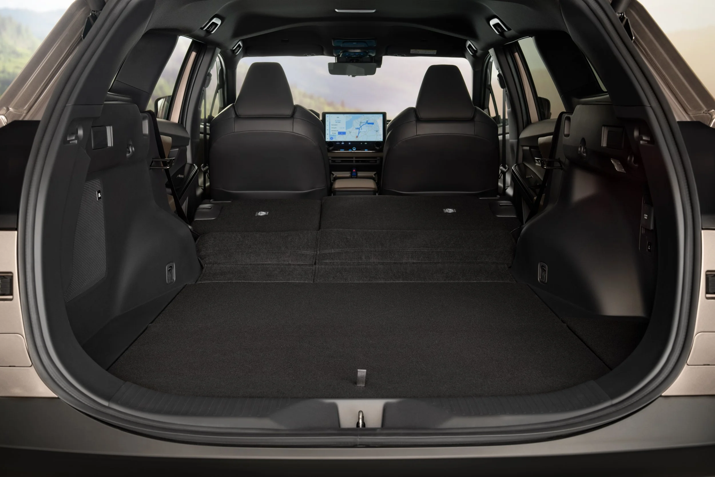 2025_bZ4X-Touring_INT_17.jpg