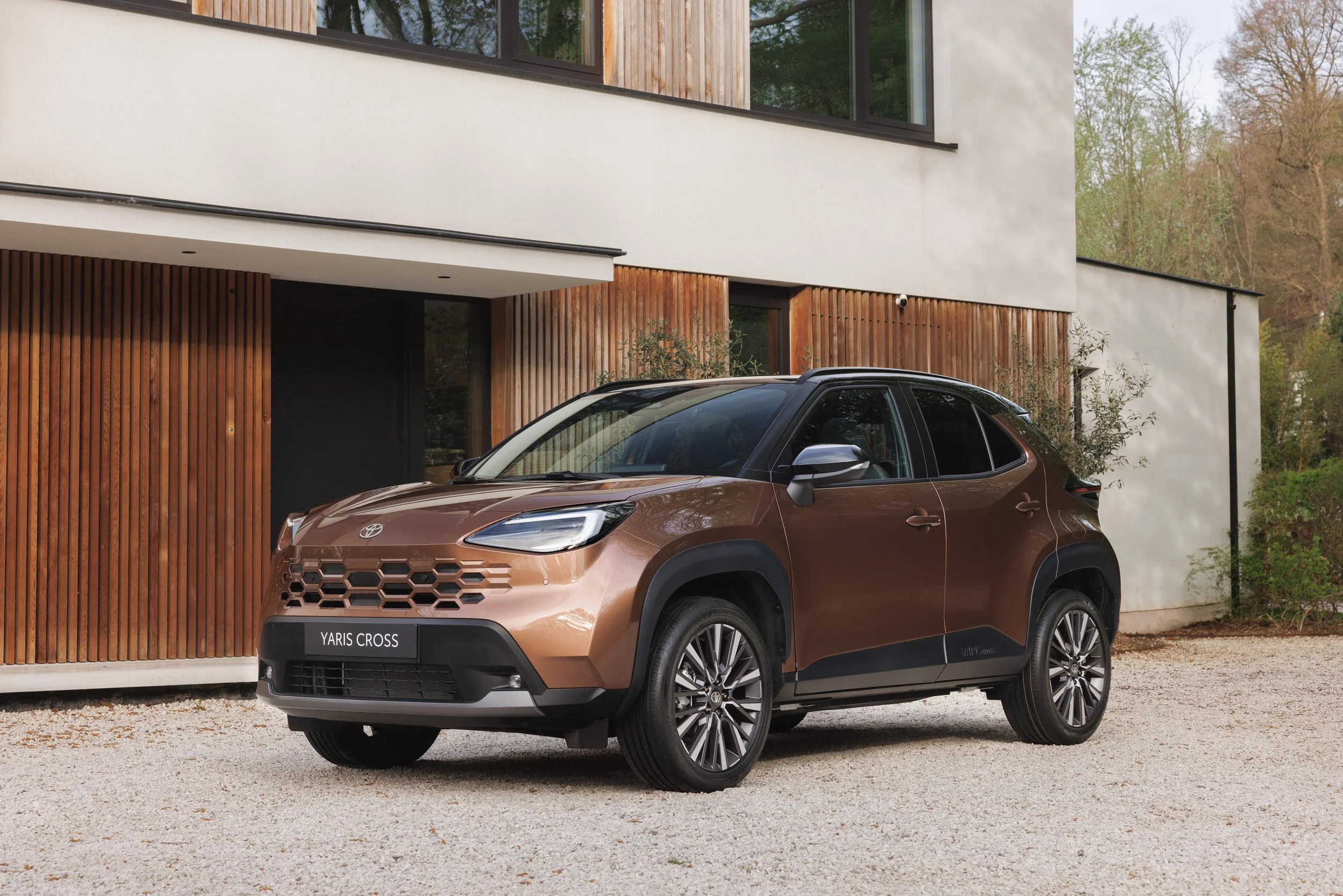 Toyota Yaris Cross Compact SUV Gets a Makeover