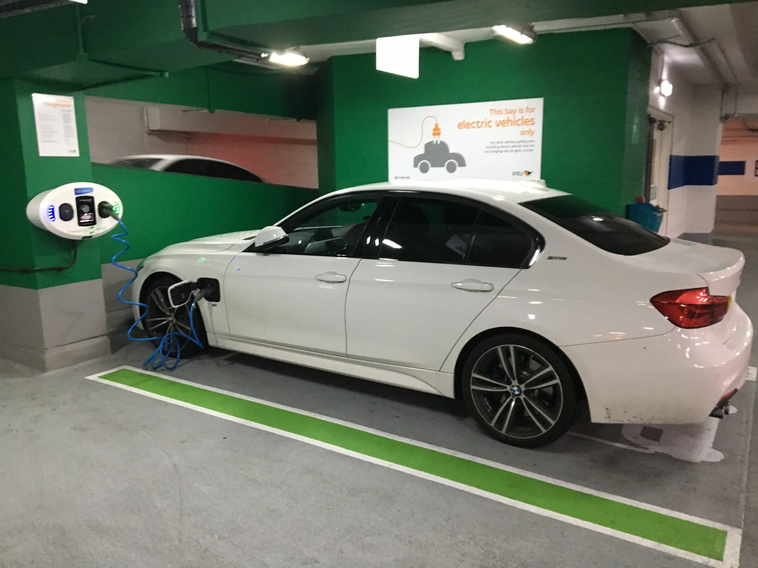 UK Charging Infrastructure Grows to 120,000 Chargers According to Zapmap