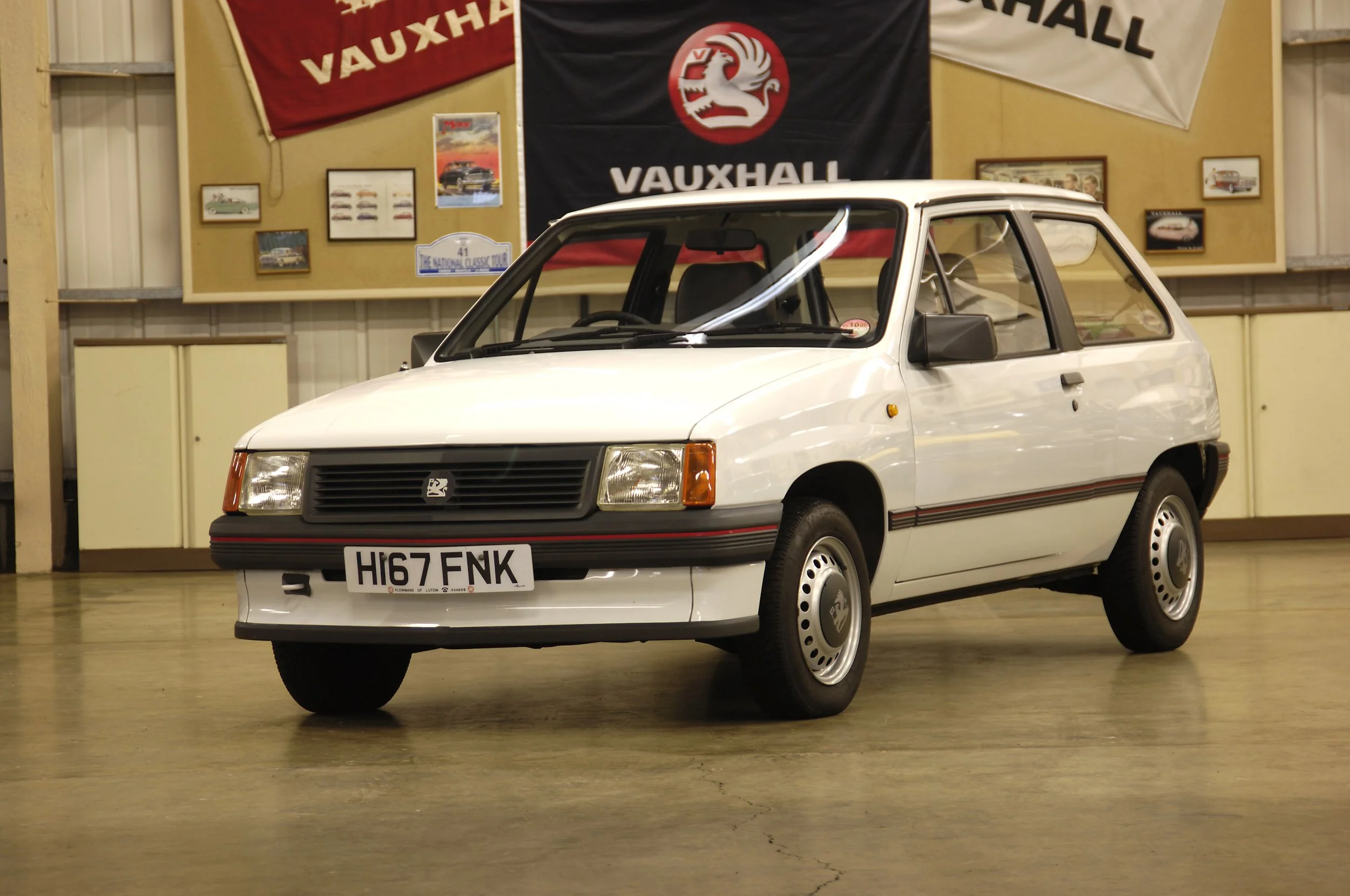 vauxhall-heritage-1990-216562.jpg