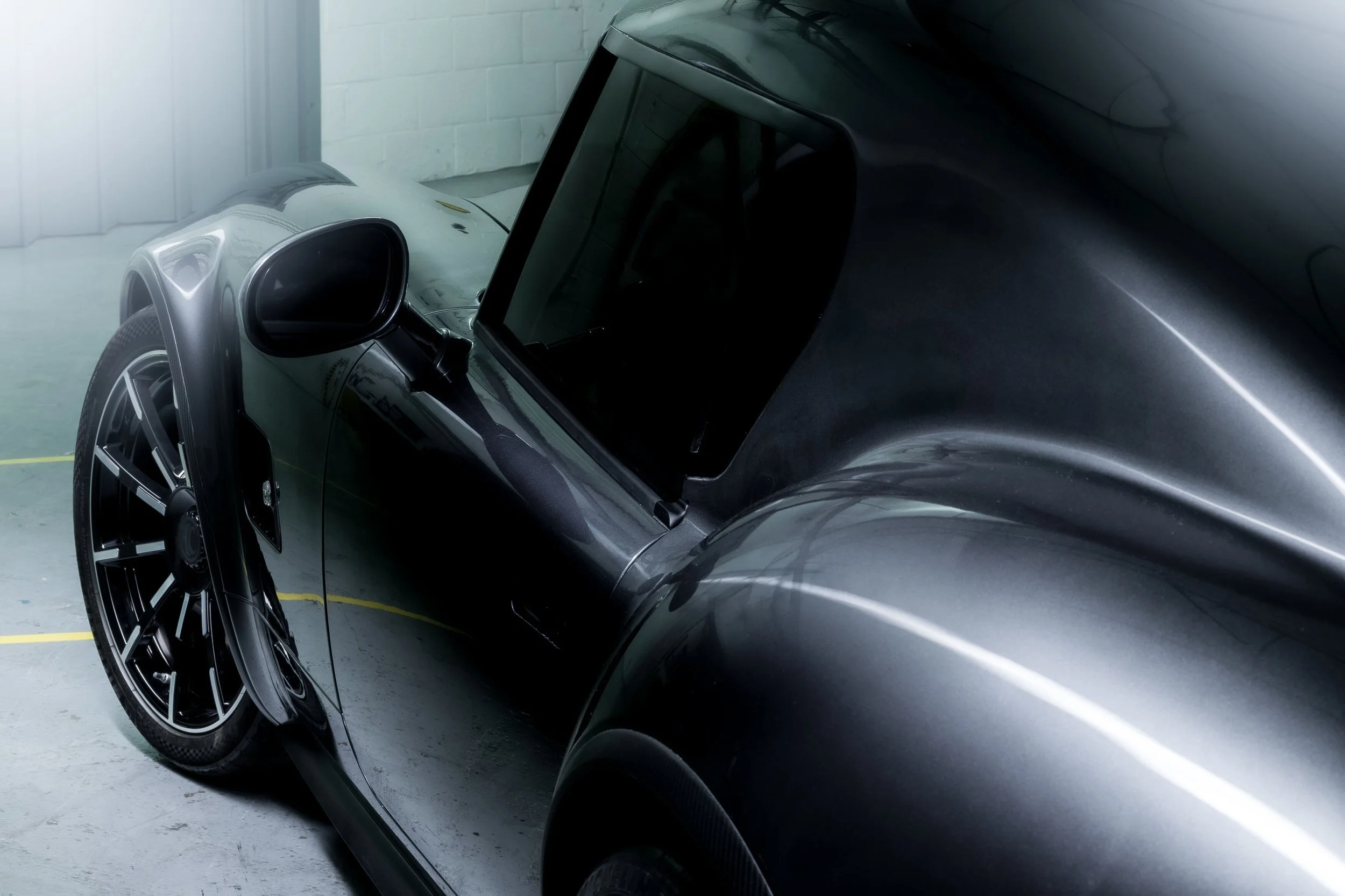 AC Cobra GT Coupe Autoclaves-3.jpg