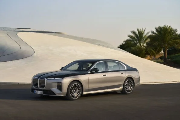 Profits Fall at BMW as it Blames China and Middle East Volatility