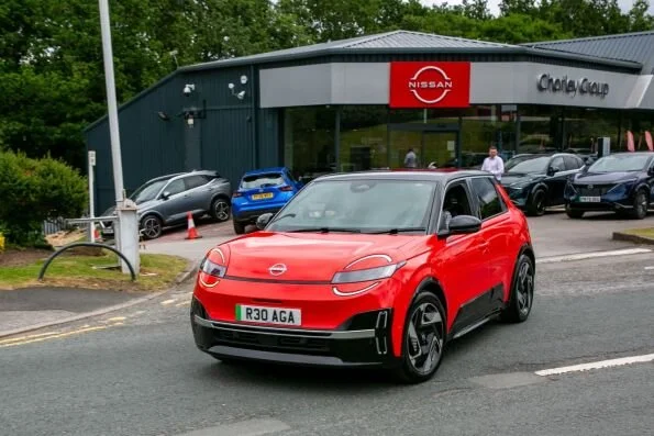 Nissan Delivers its 100,000th Electric Car in the U.K.