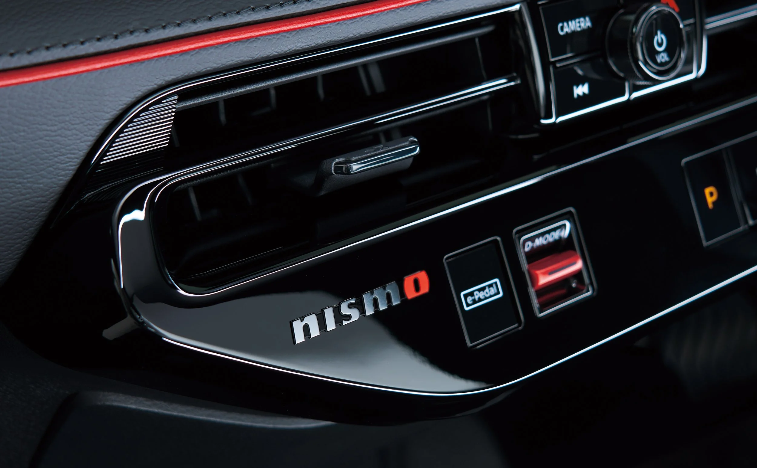260722-01_LEAF_NISMO_08.jpg