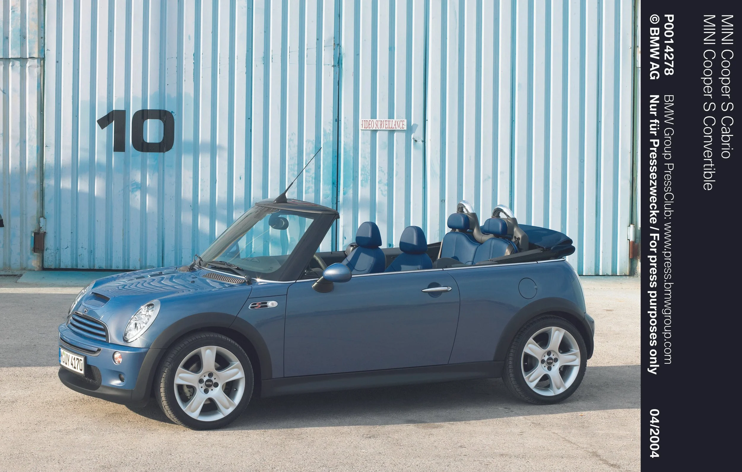 (17) MINI Cooper S Convertible.jpg