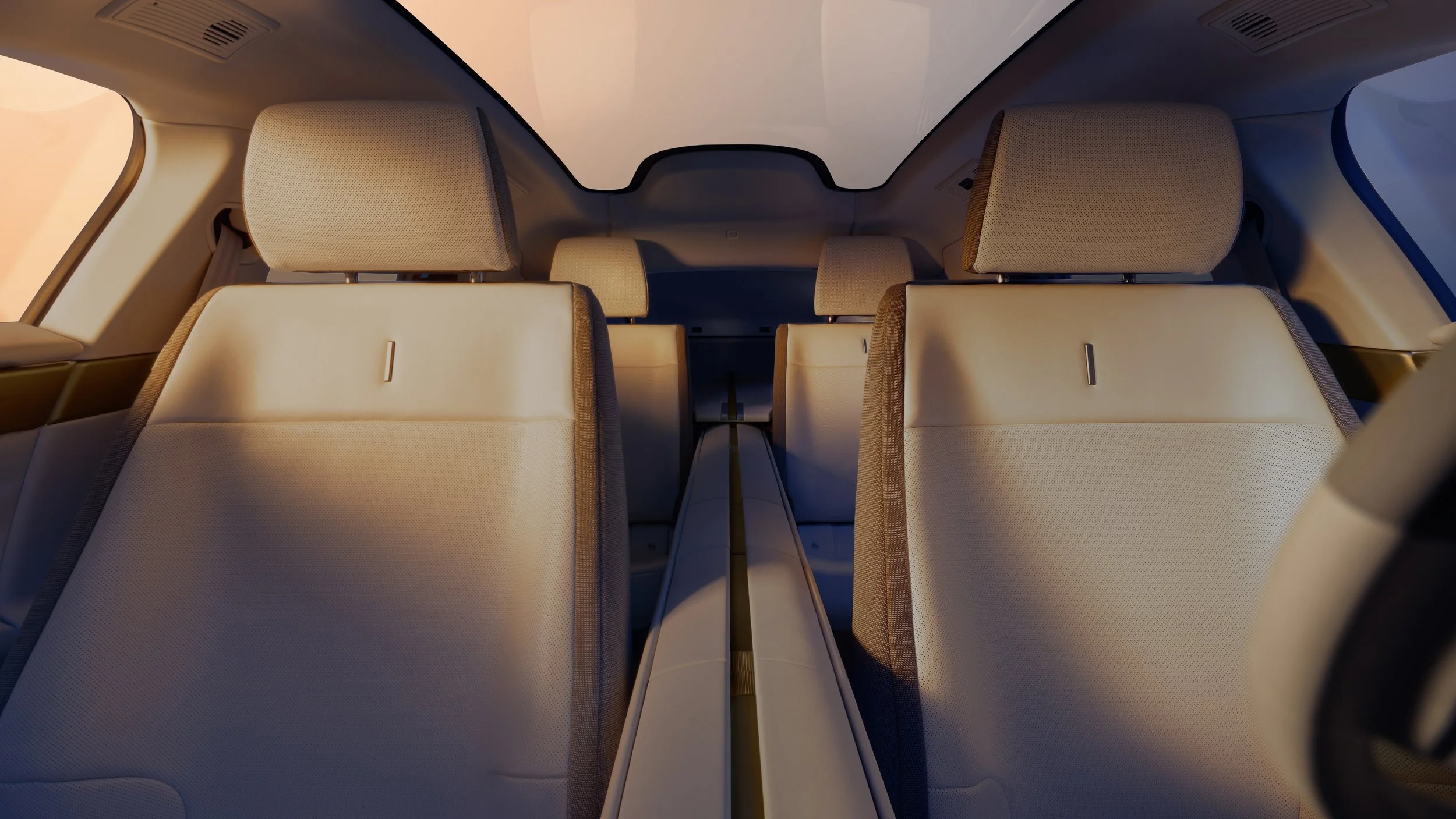Type01_GL_Front_Seat_16x9.jpg