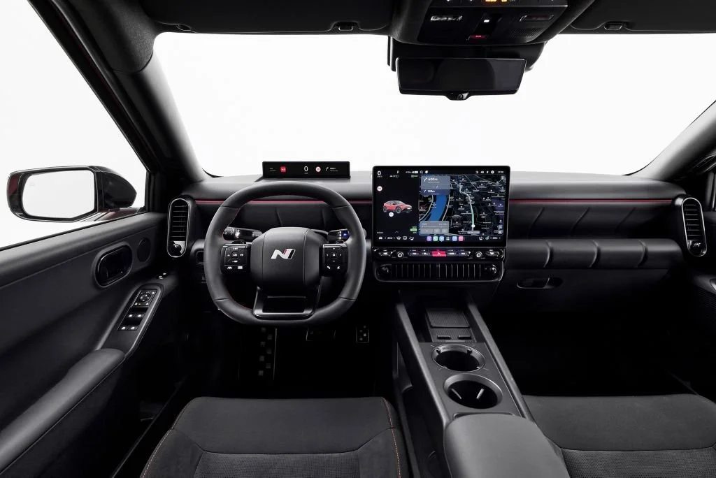 hyundai-ioniq-3-unveil-0426-interior-03_wid_1024_bfc_off.jpg