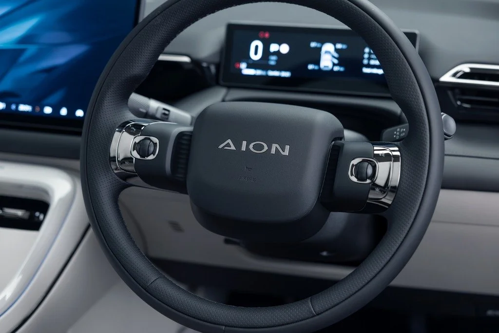 AION-V-grey-041.jpg