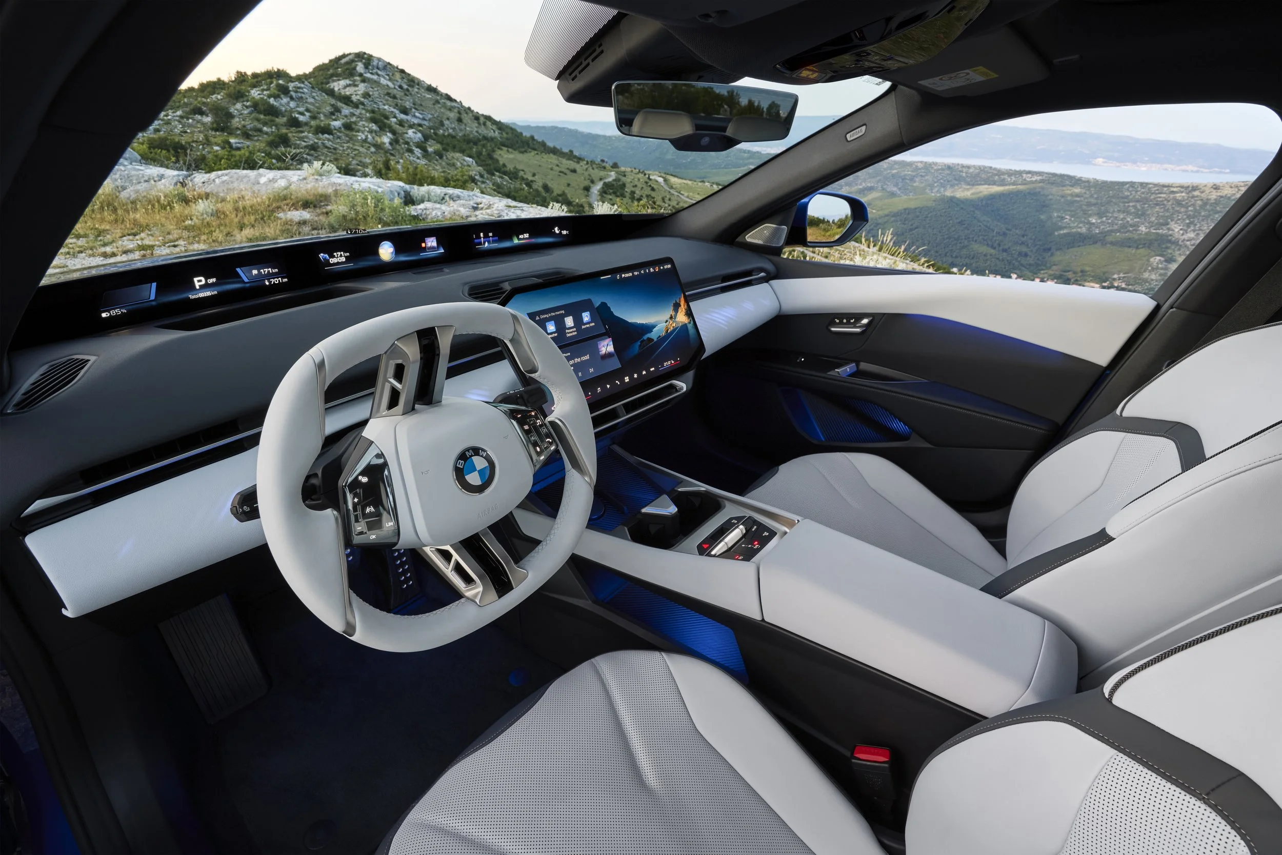 P90657757_highRes_the-new-bmw-i3-50-xd.jpg