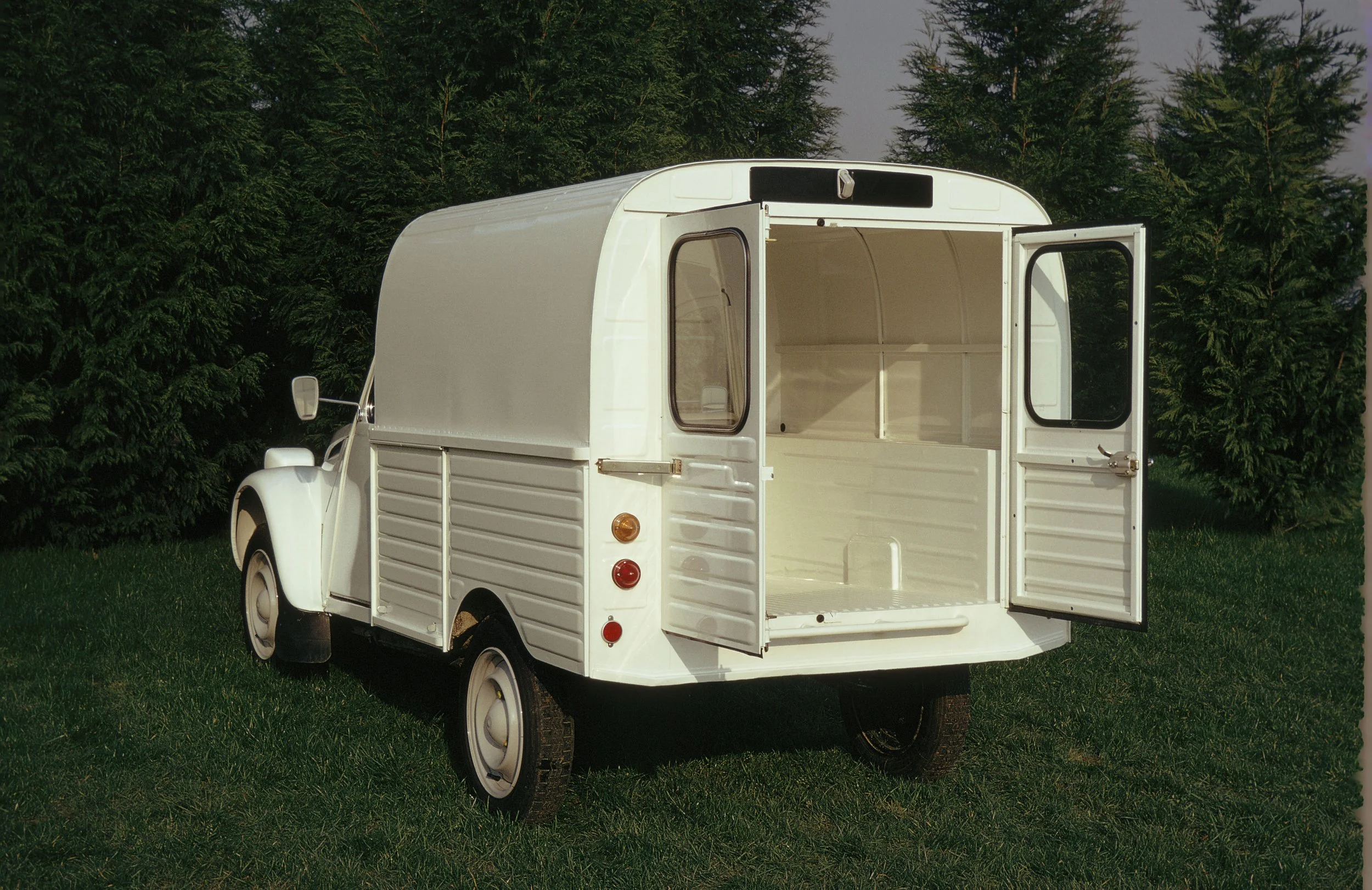 2cvfourgonette-jpg.jpg