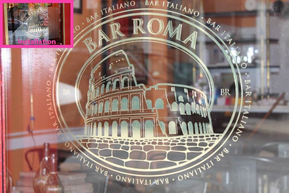 Vinyl Signs decals on Window 004.jpg