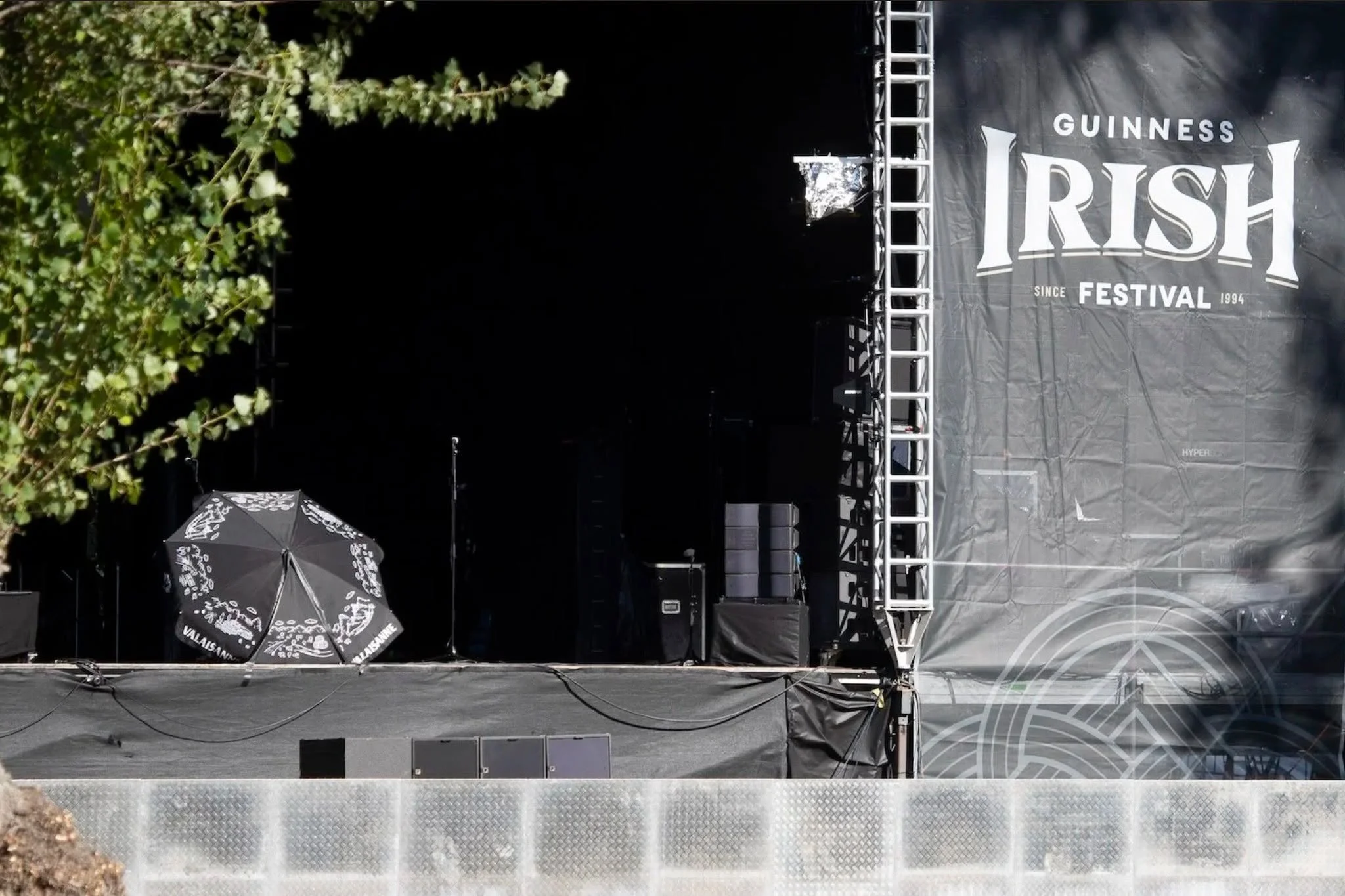 Envie de participer aux coulisses du Guinness Irish Festival ? ☘️

Nous recherchons des b&eacute;n&eacute;voles pour nous aider aux constructions du festival : montage, pr&eacute;paration du site, installation&hellip; bref, tout ce qui permet &agrave